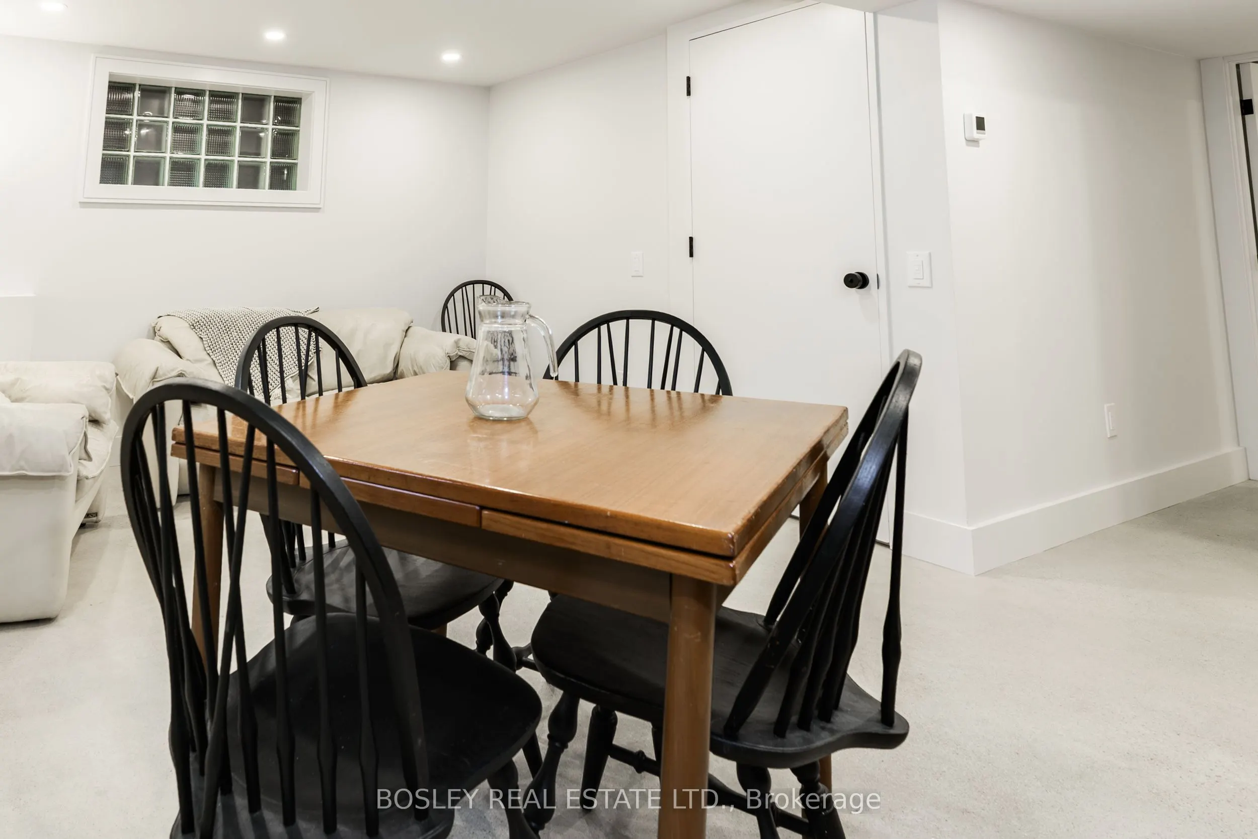 47 Linnsmore Crescent, #Lower