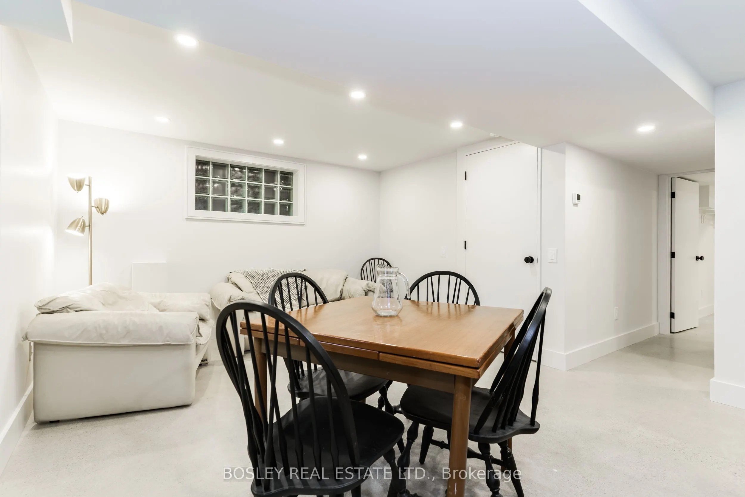 47 Linnsmore Crescent, #Lower