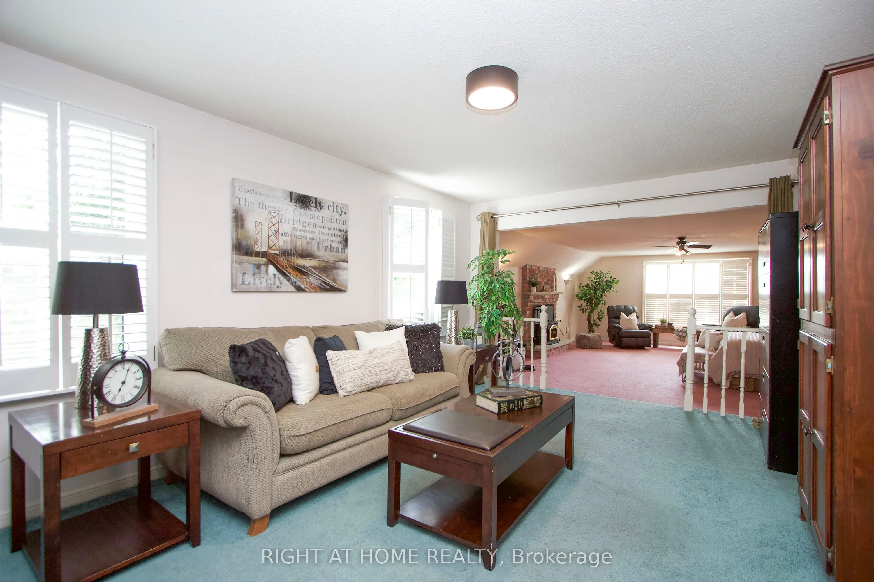 102 Hialeah Crescent