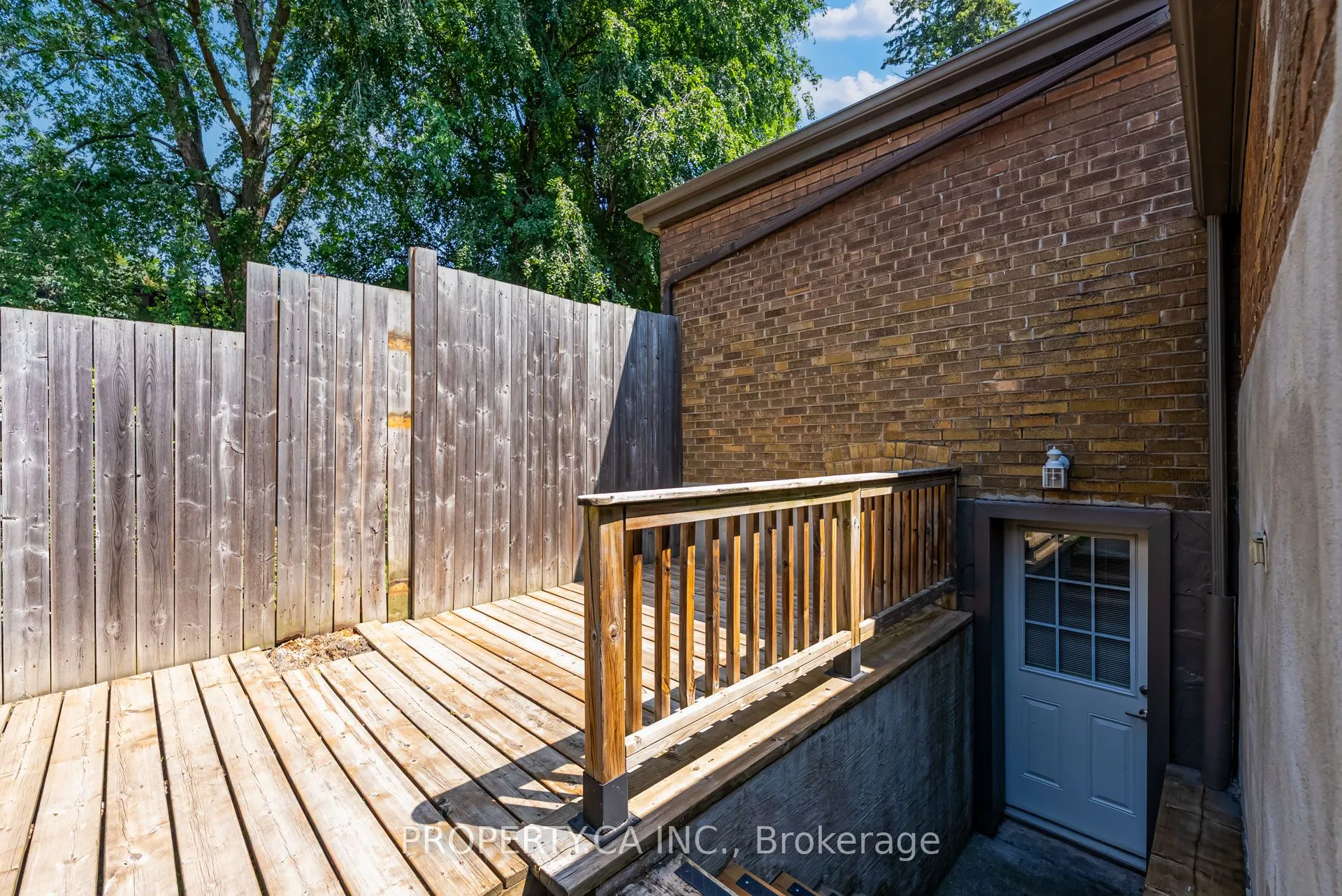 620 O'Connor Drive, #Lower