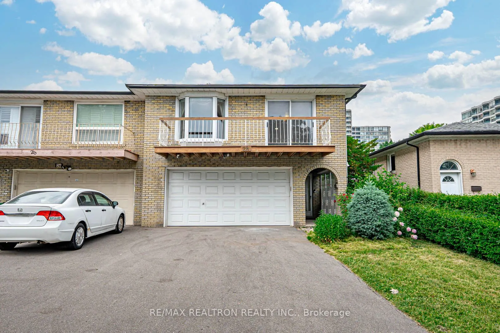 28 Invergordon Avenue