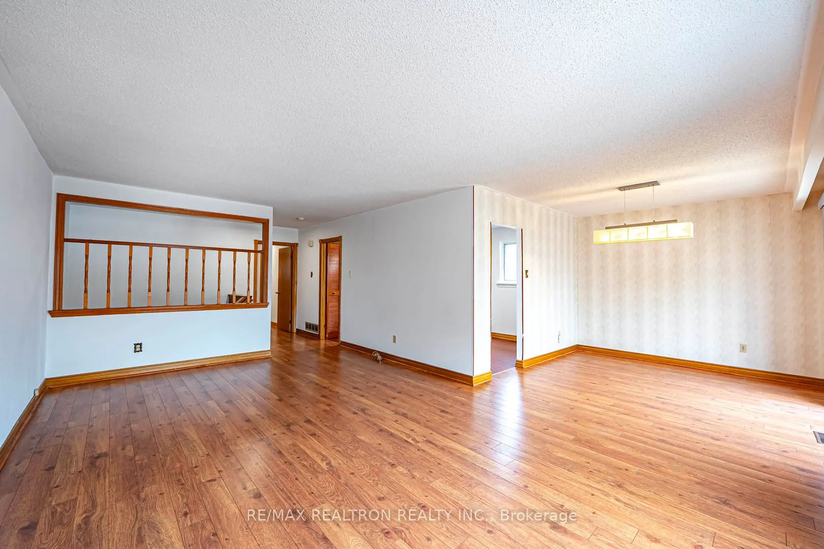 28 Invergordon Avenue