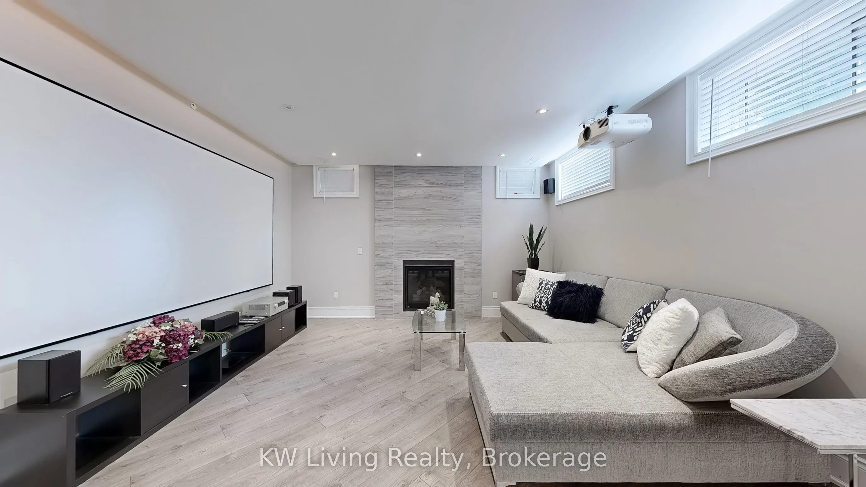 15 Bobmar Road