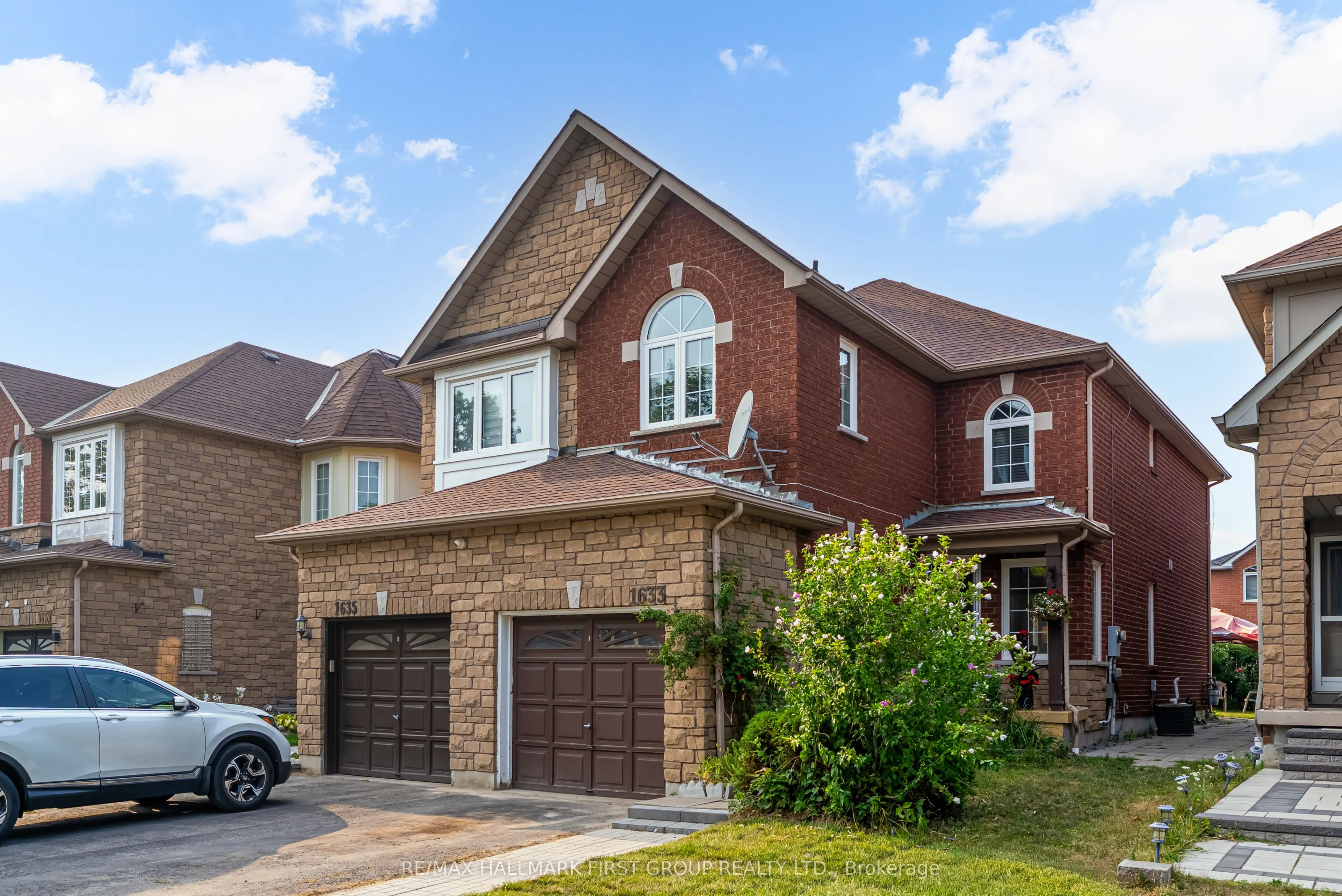 1633 Autumn Crescent