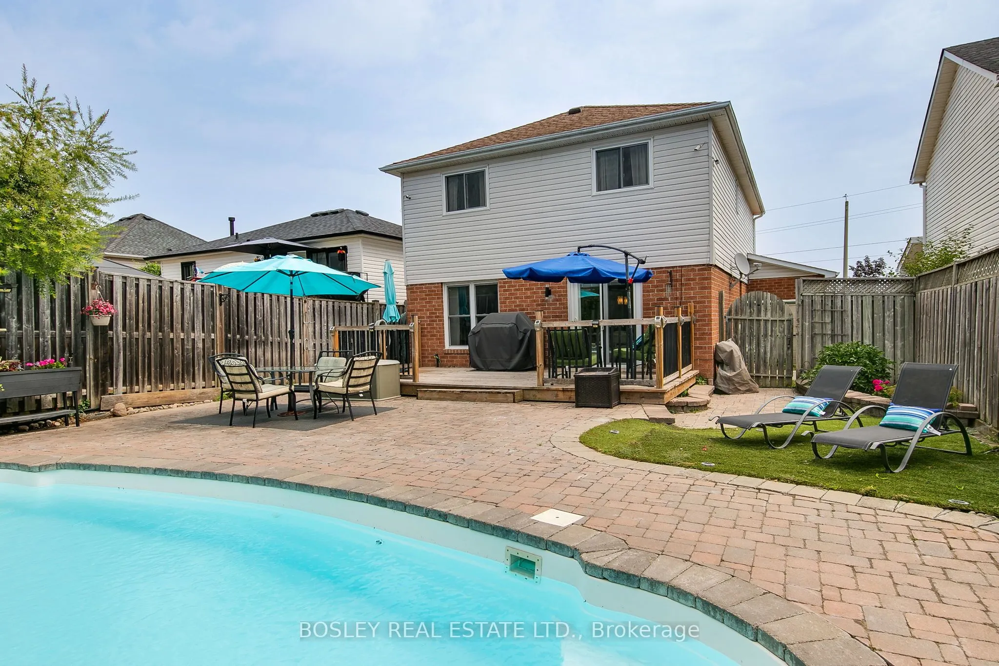44 Hooper Square