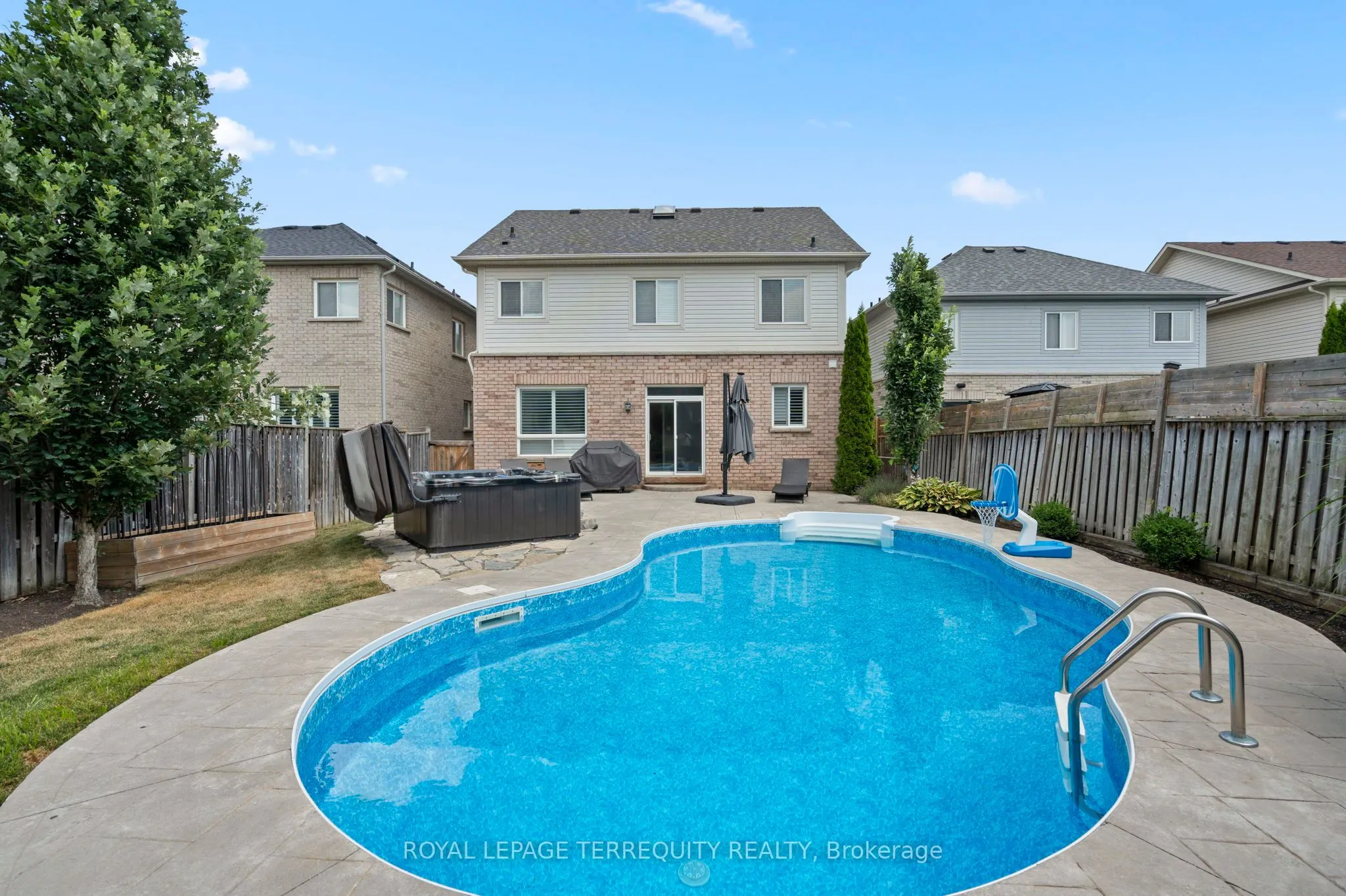 24 Alfred Shrubb Lane