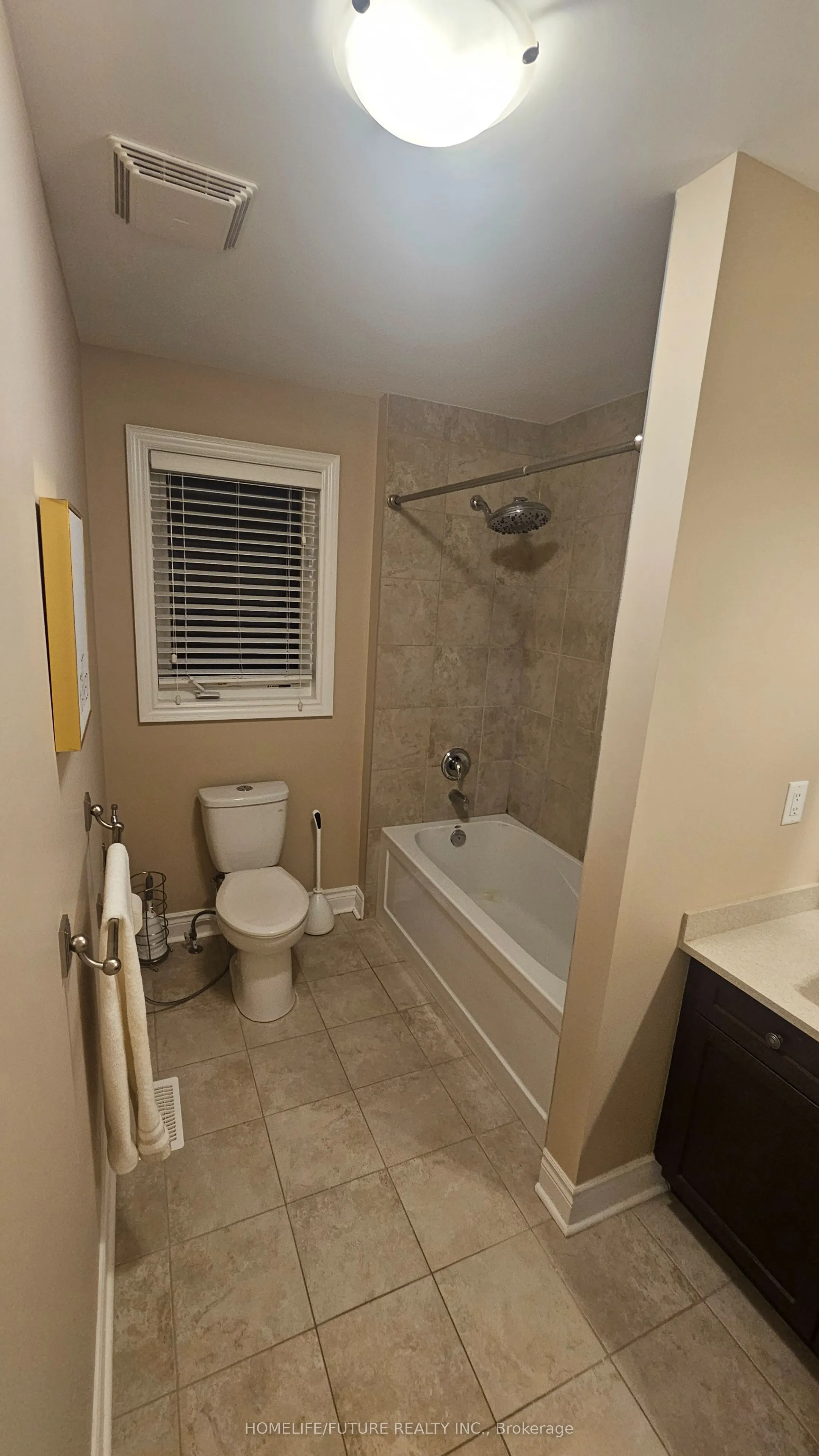 2076 Queensbury Drive