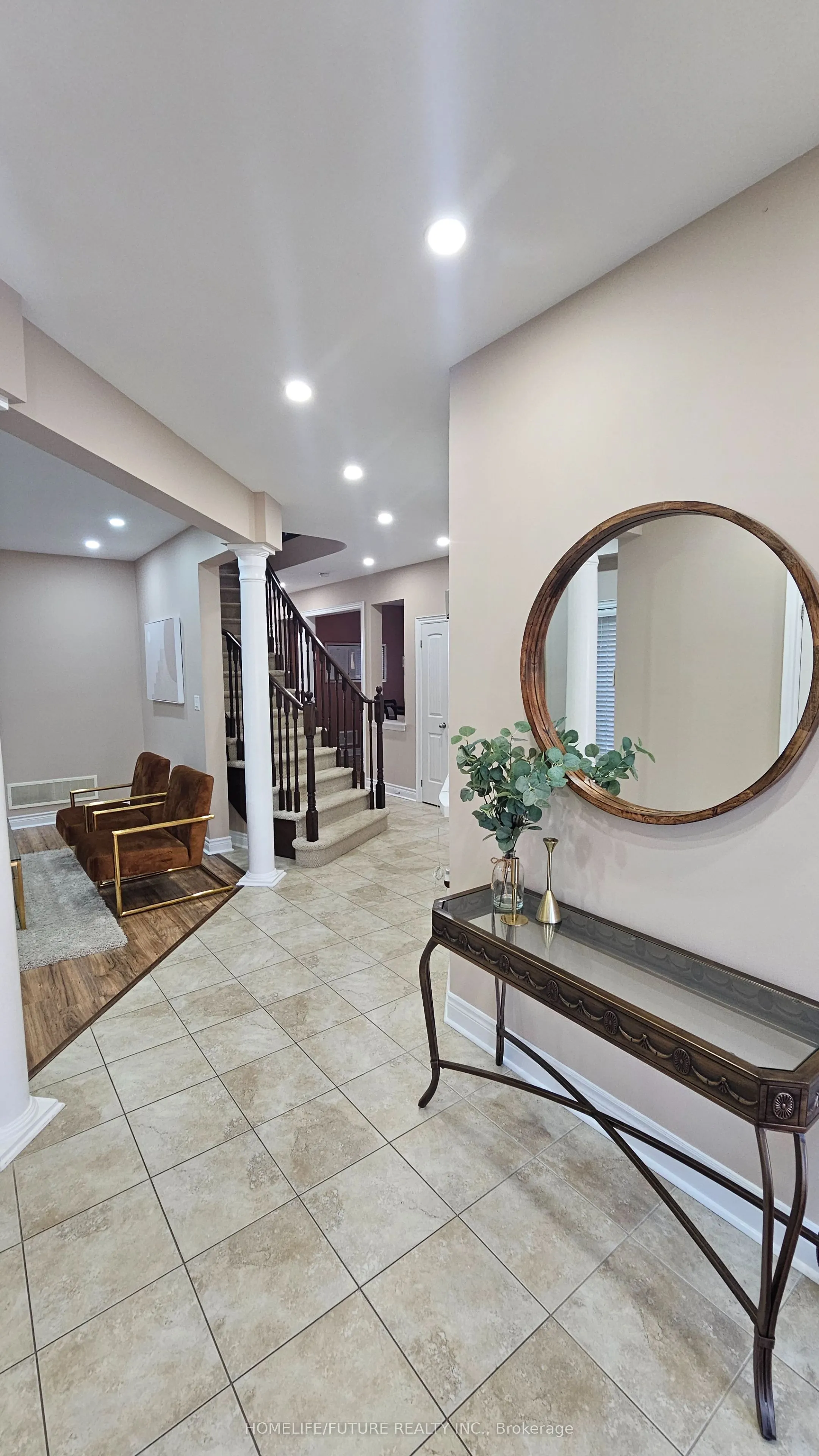 2076 Queensbury Drive