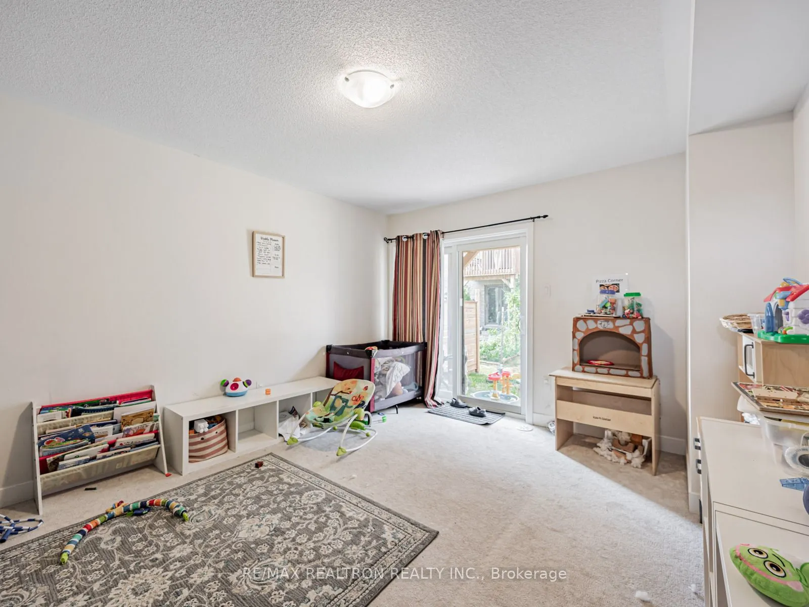 48 Shawfield Way