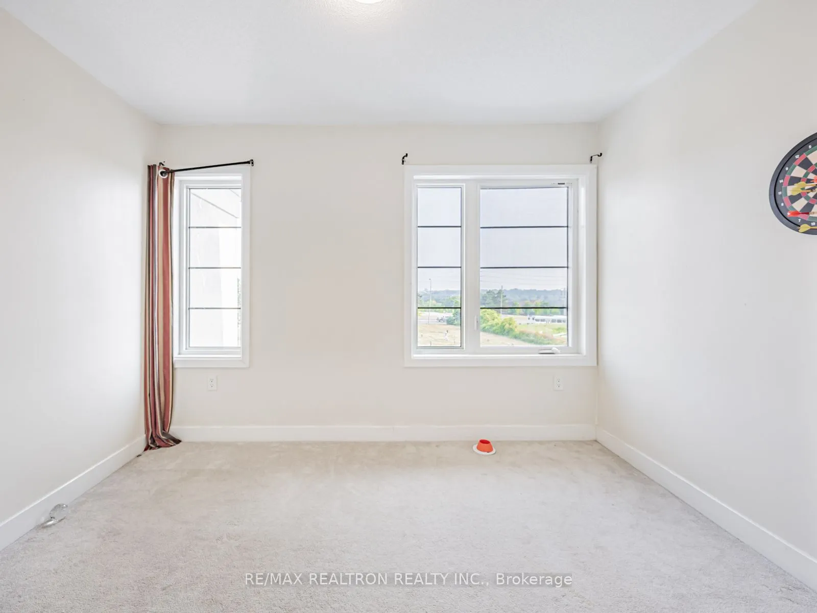 48 Shawfield Way