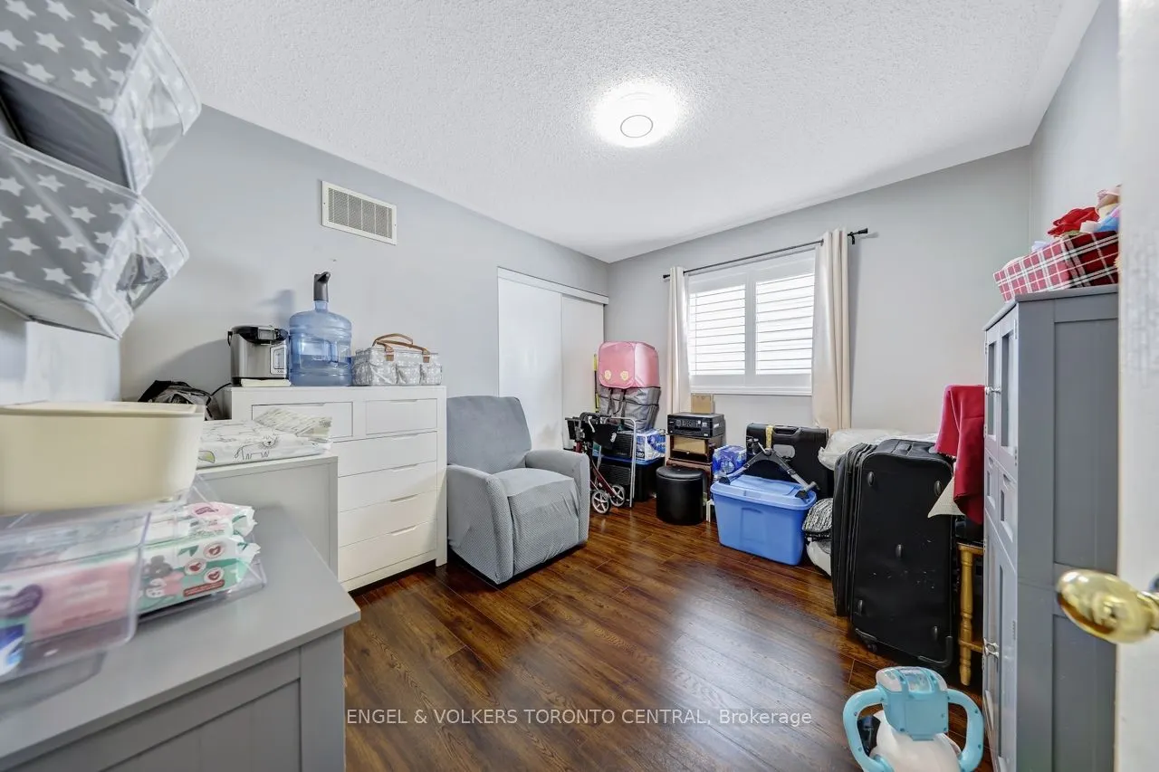 26 McPhail Avenue