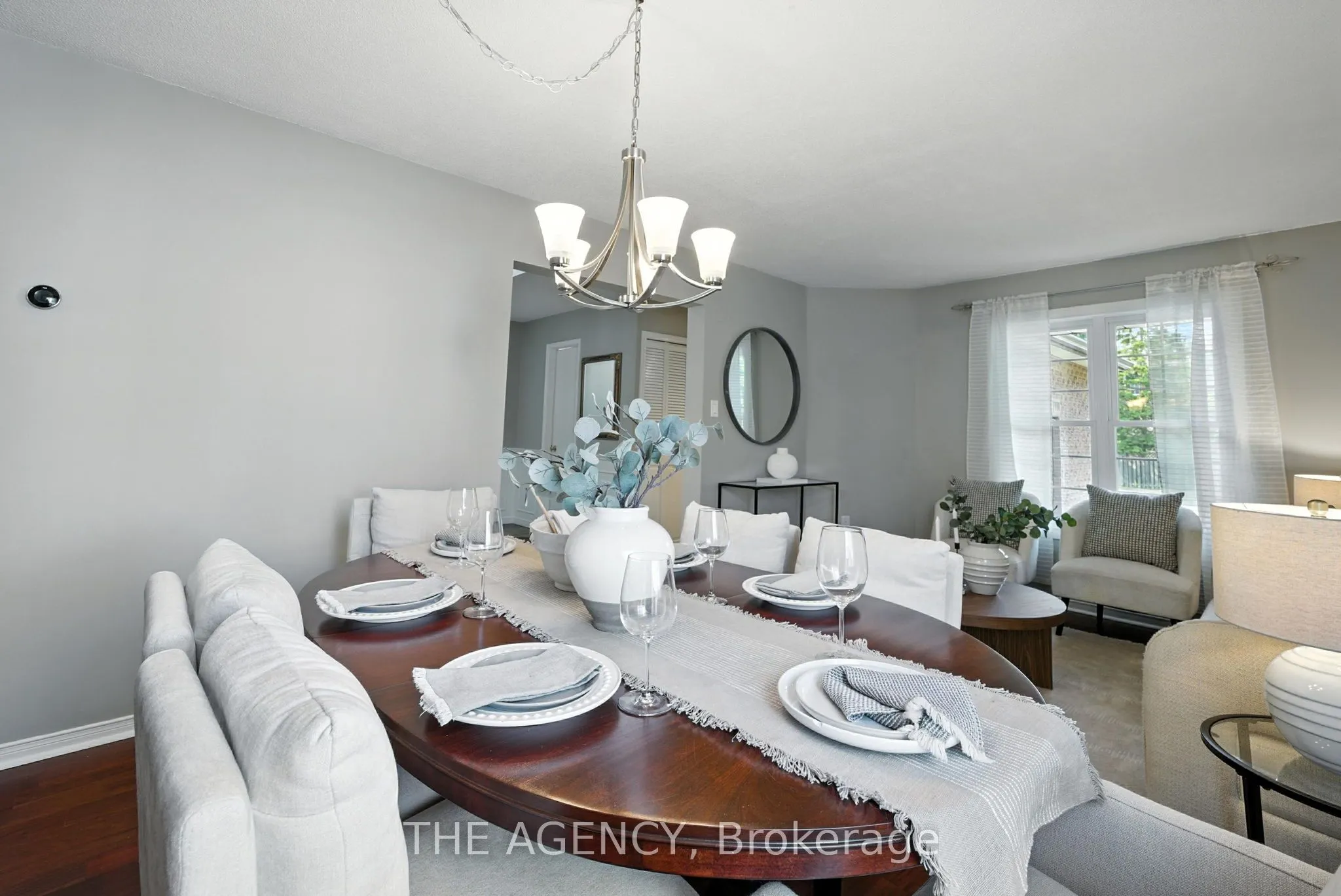 1541 Bentley Lane