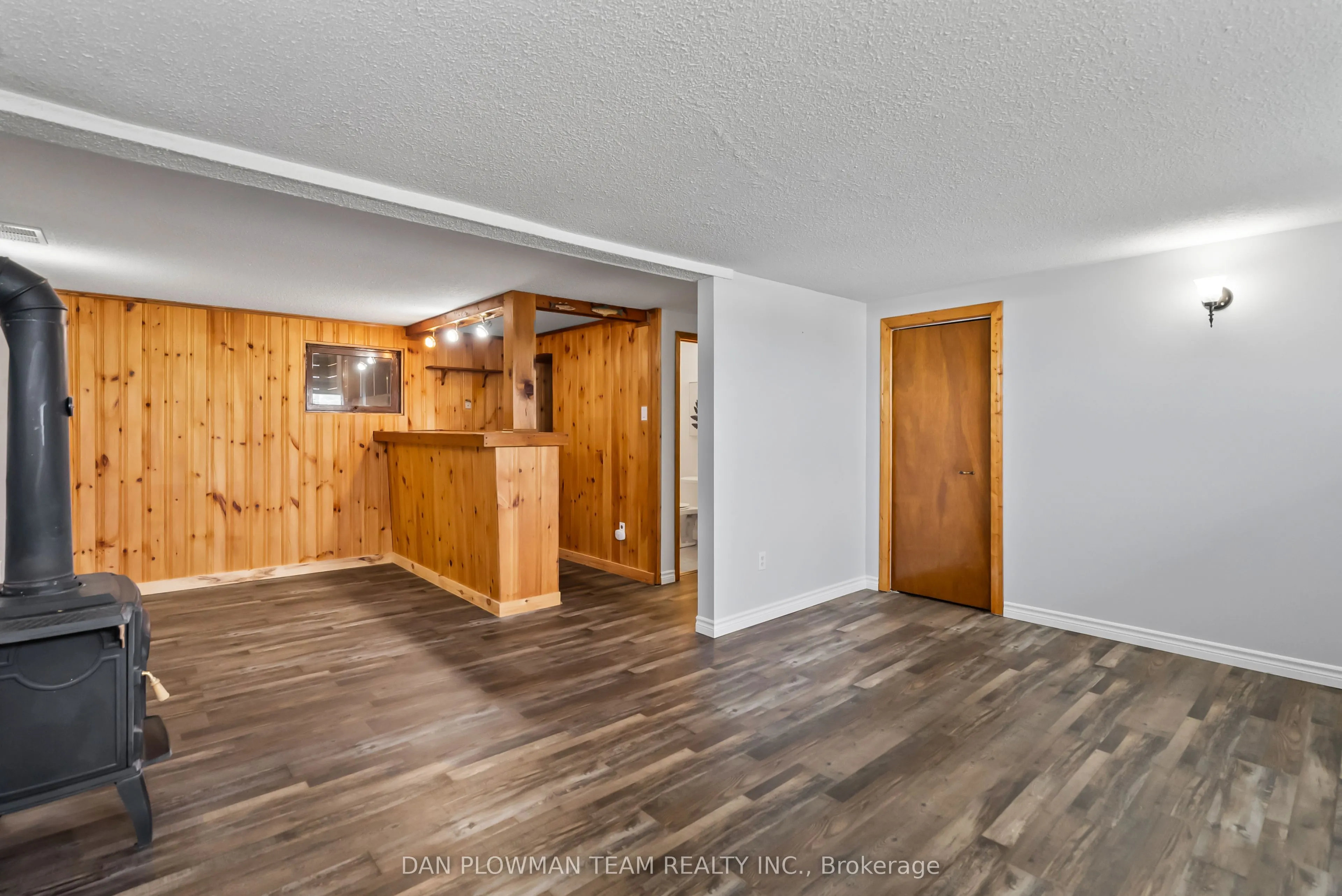 14724 Simcoe Street