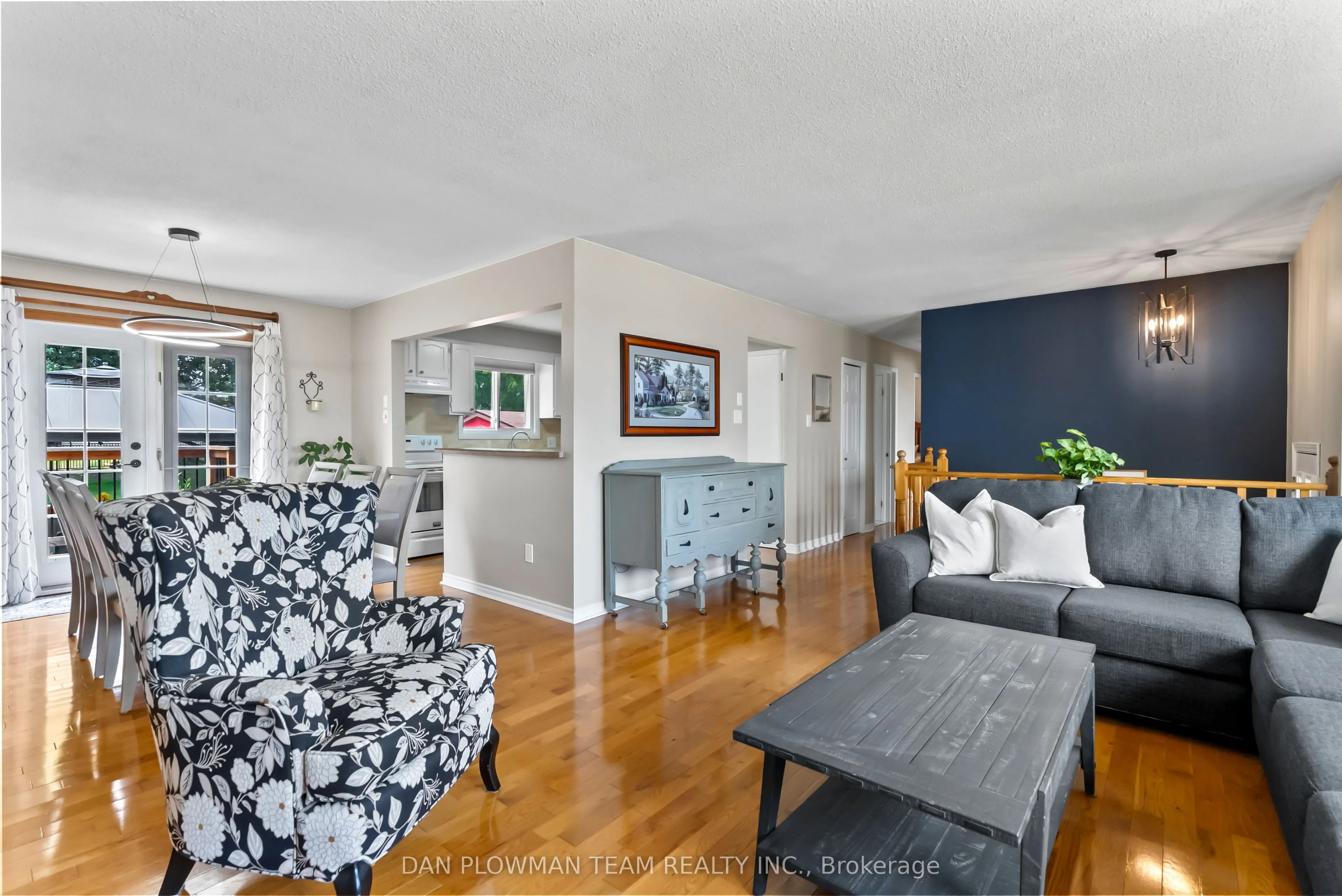 14724 Simcoe Street