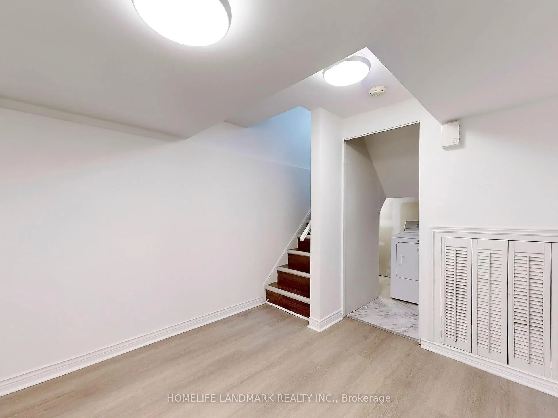120 Ravenscroft Road