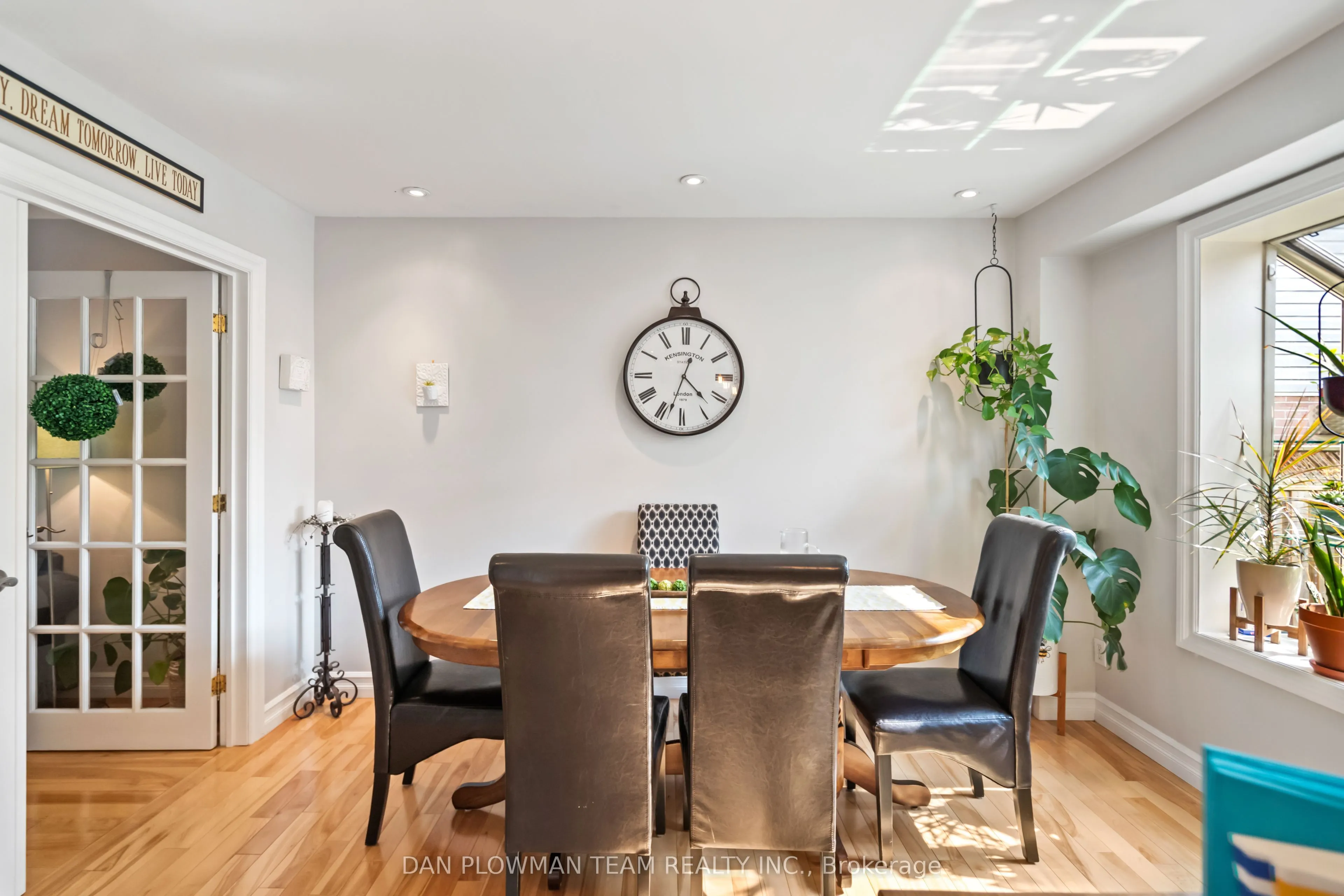 71 Barley Mill Crescent