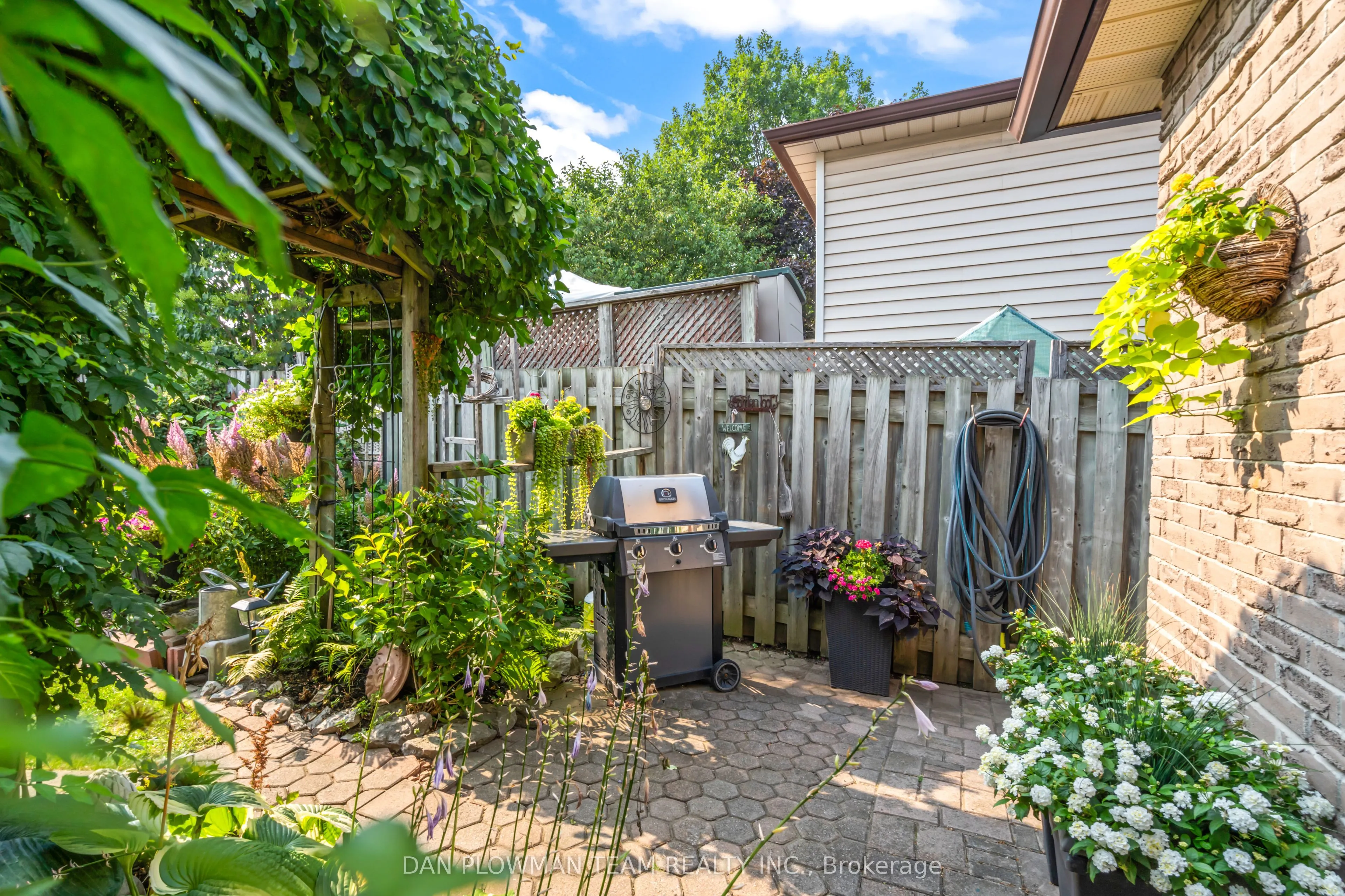 71 Barley Mill Crescent