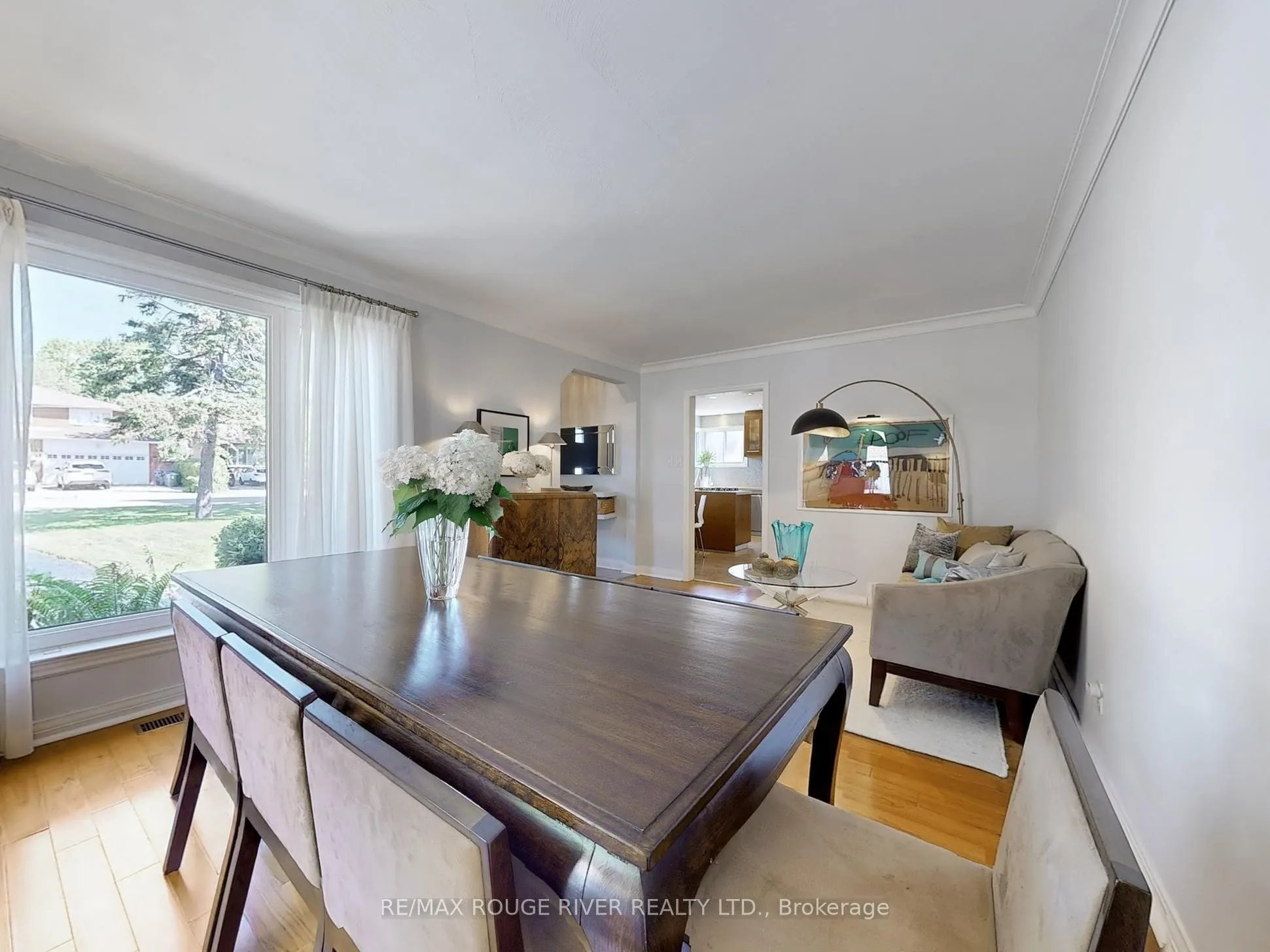 15 White Avenue