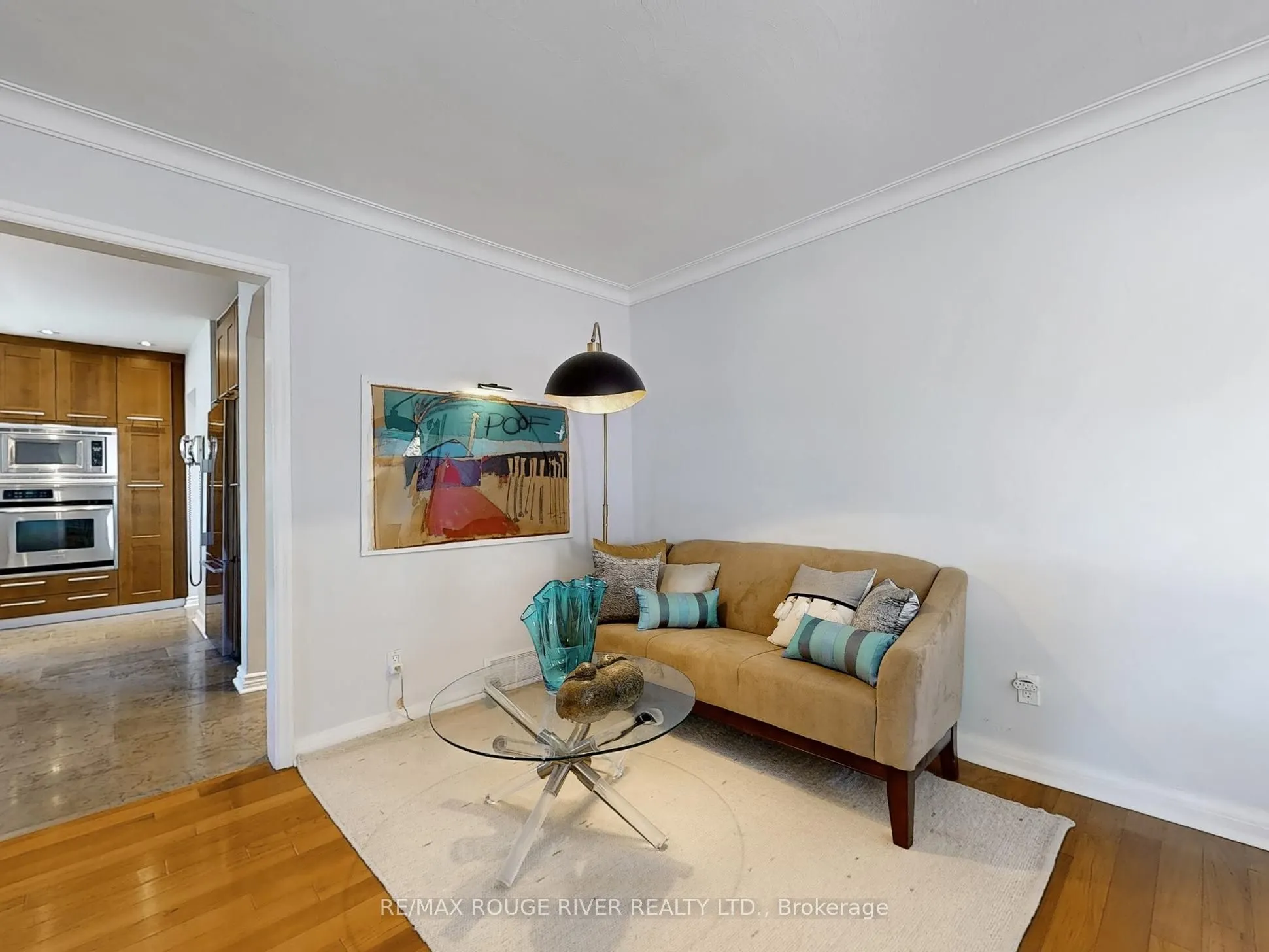 15 White Avenue