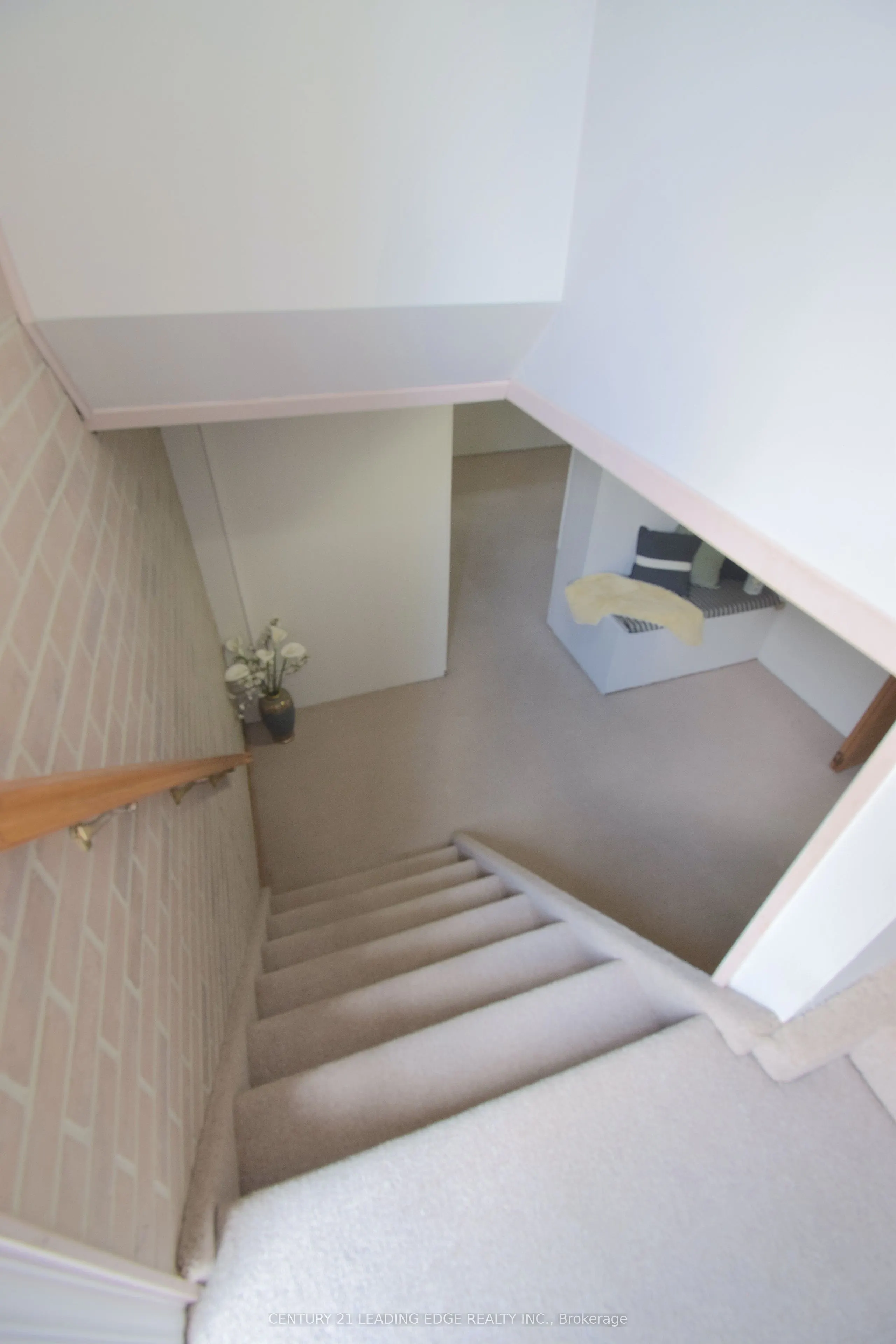 84 Allanford Road