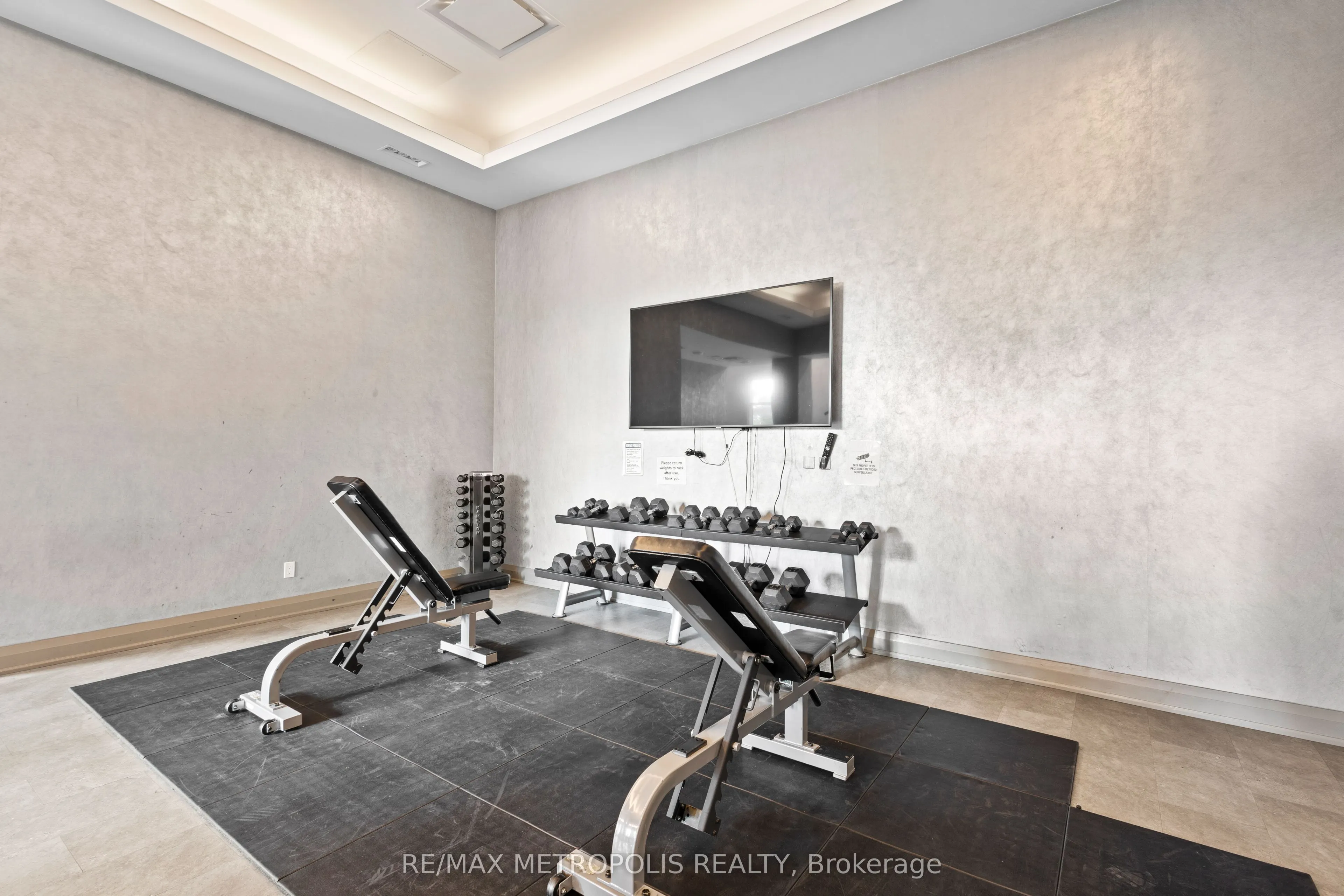 20 Meadowglen Place, #2310