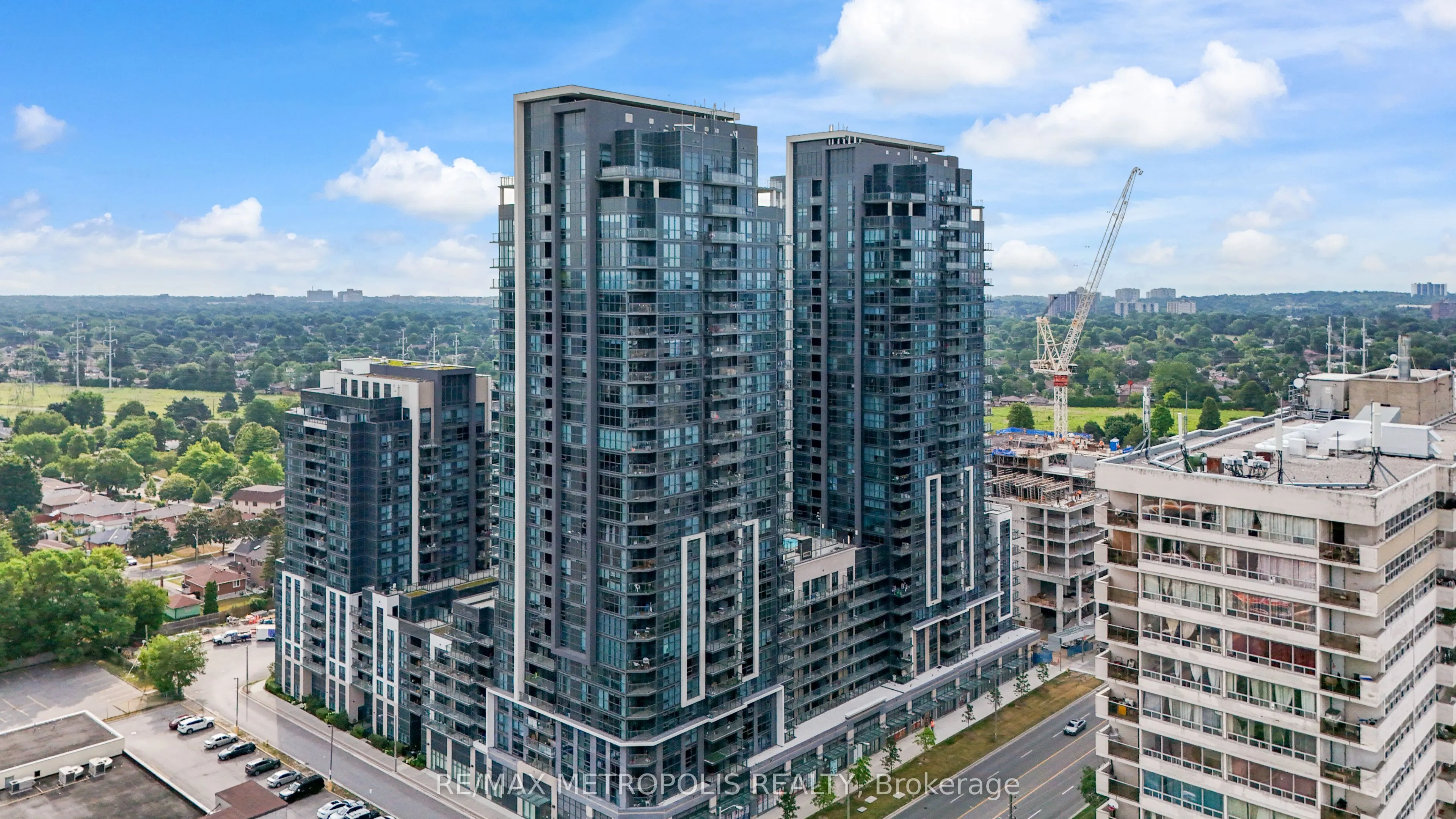 20 Meadowglen Place, #2310