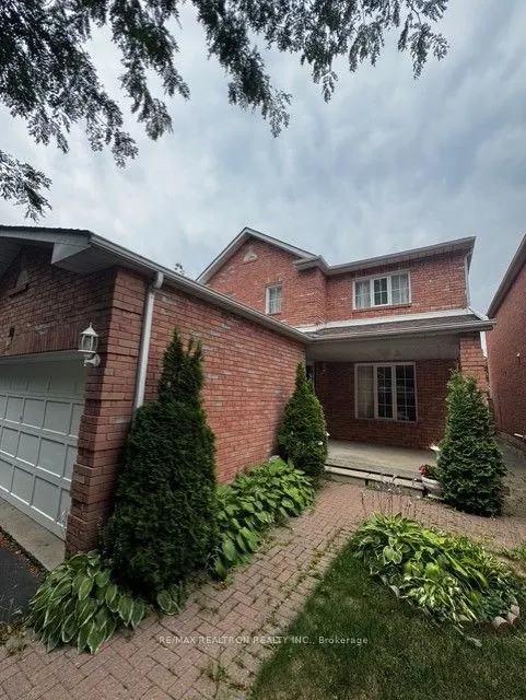 10 Iles Street