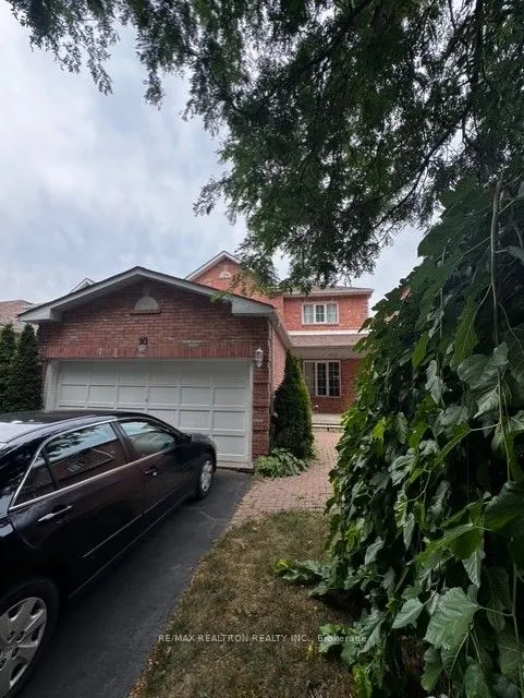 10 Iles Street
