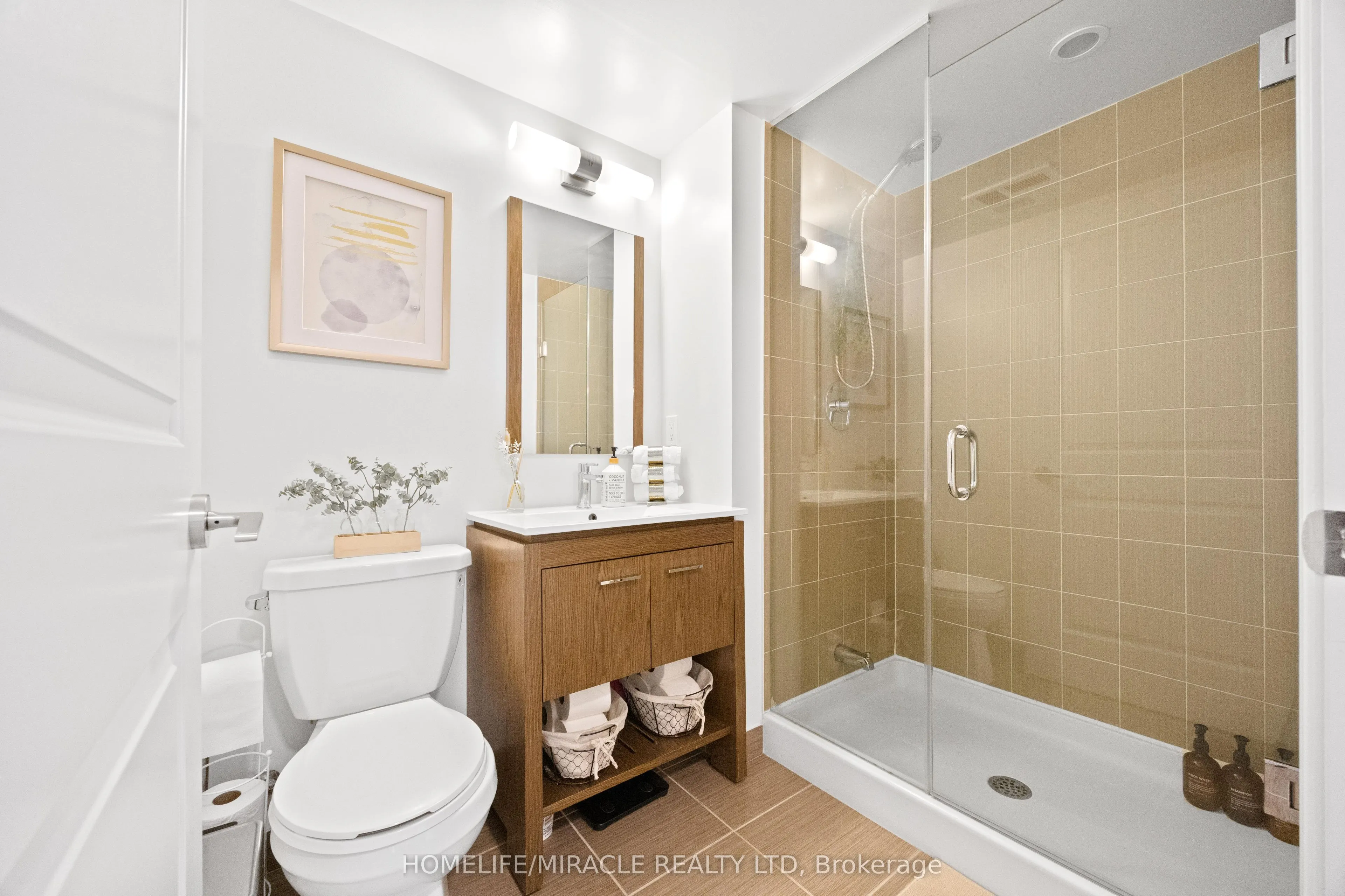 30 Meadowglen Place, #2002