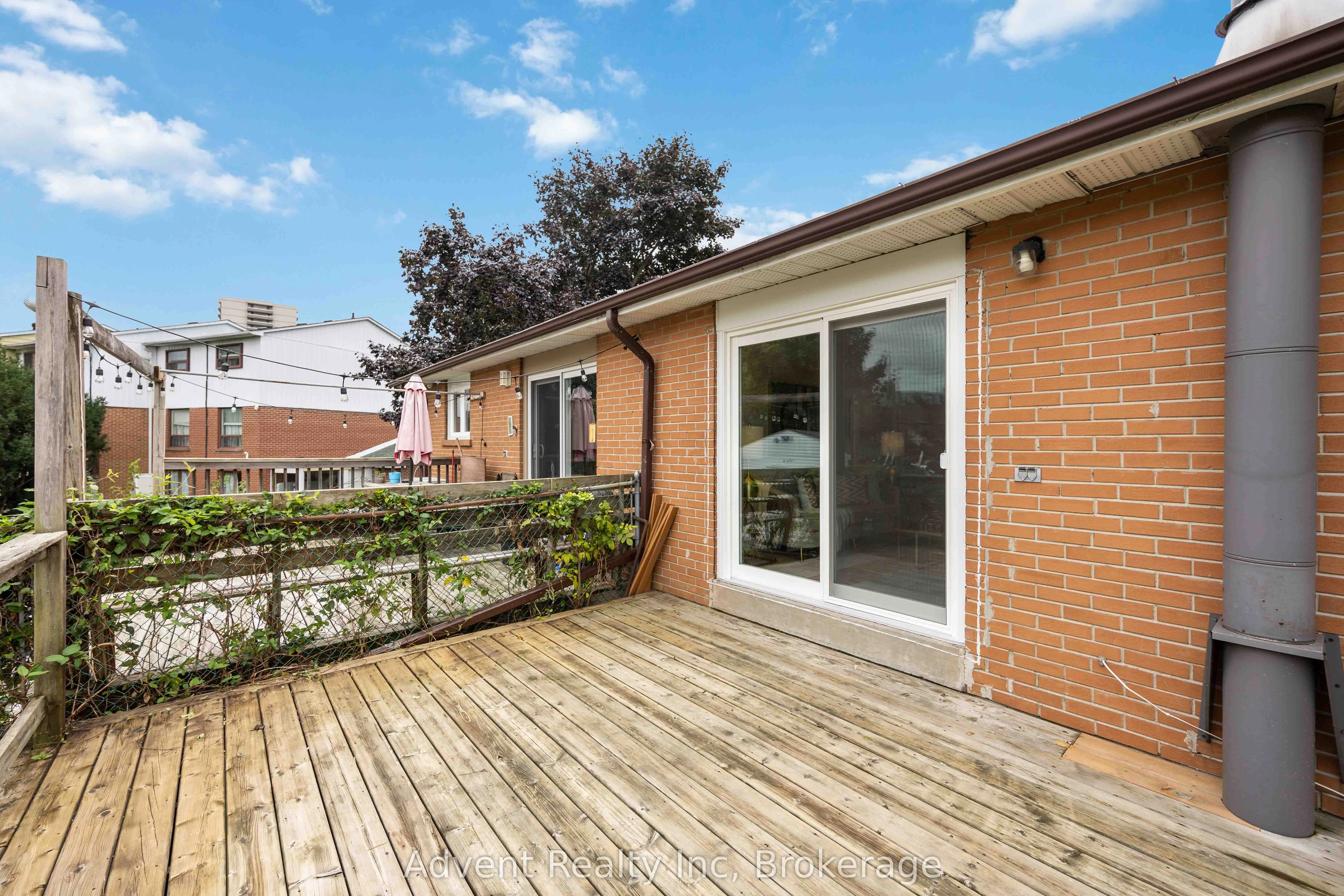 73 Glen Springs Drive