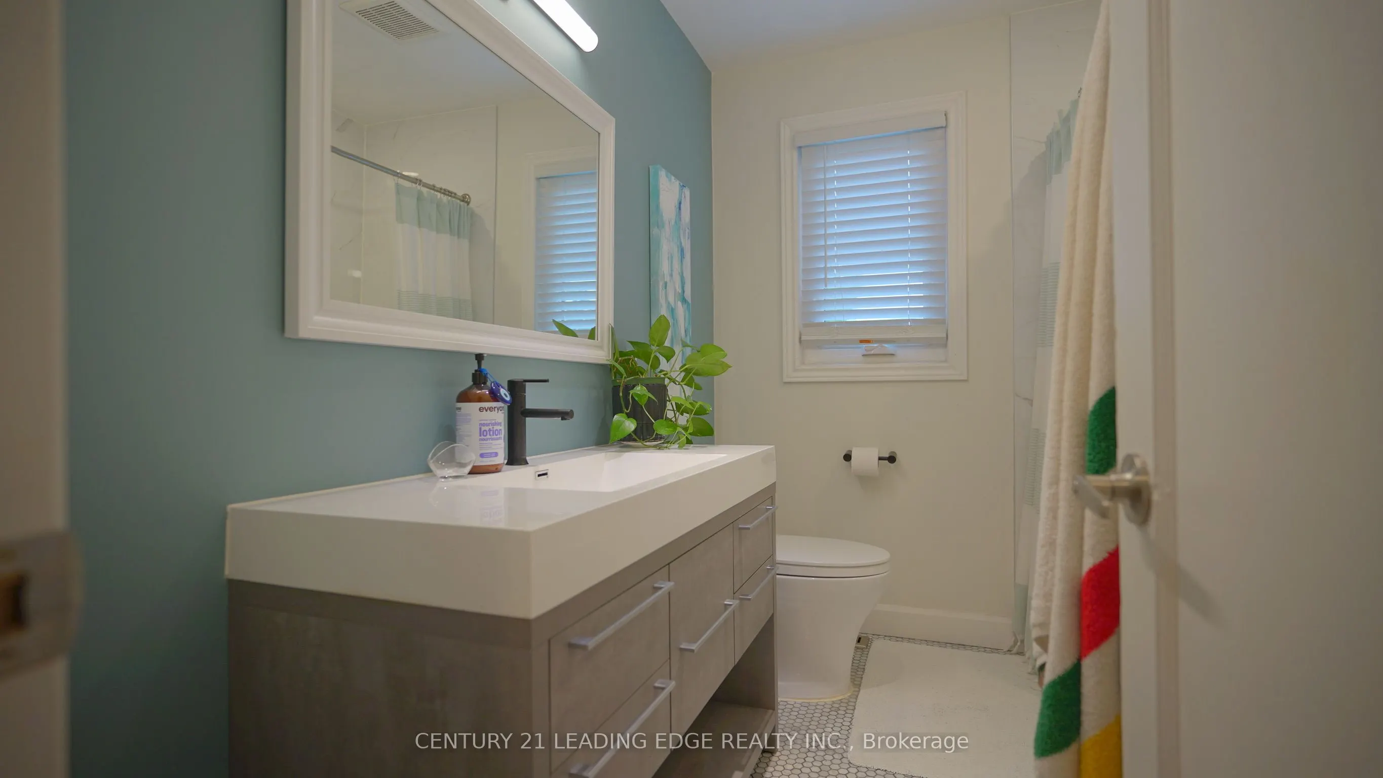 491 Cosburn Avenue, #Main - Upper