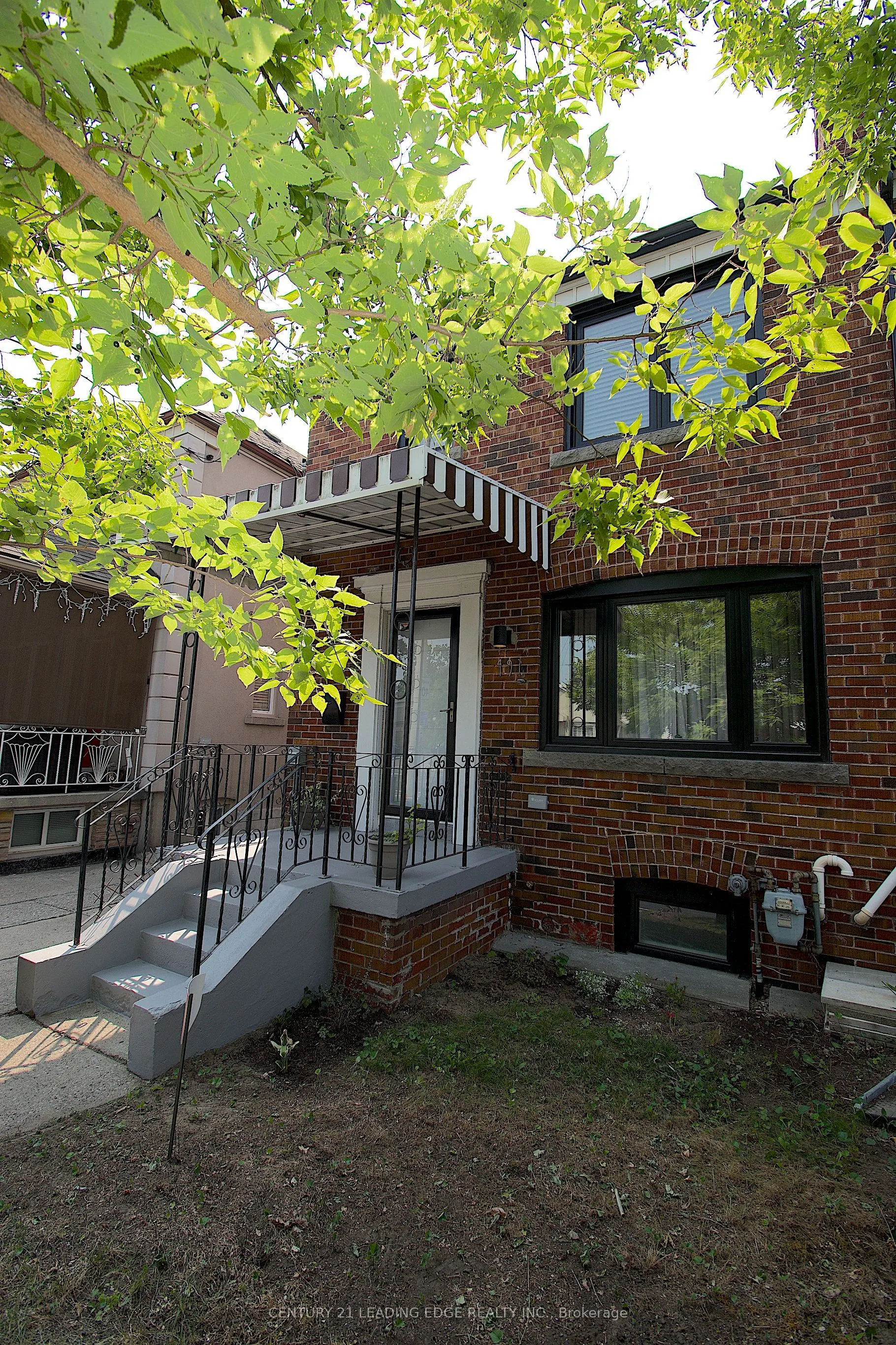 491 Cosburn Avenue, #Main - Upper