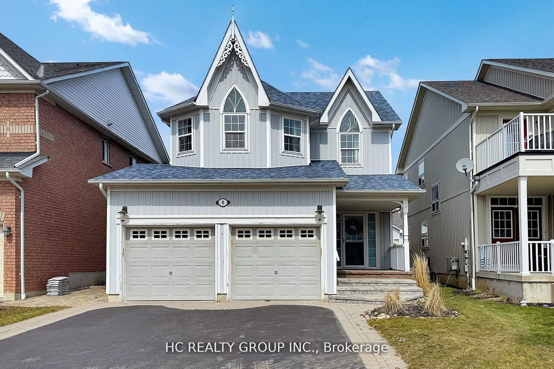 8 Beaumaris Crescent
