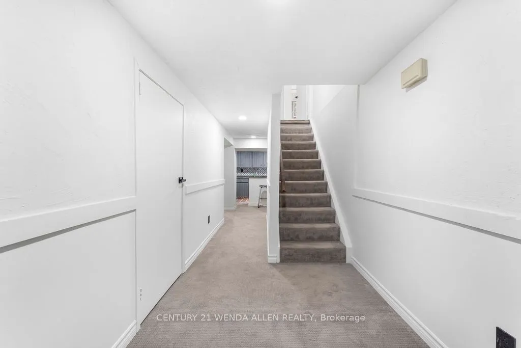 2 Ribblesdale Drive