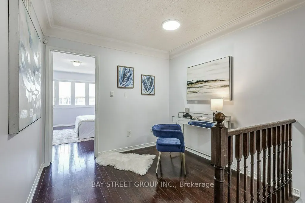8 Edhouse Avenue