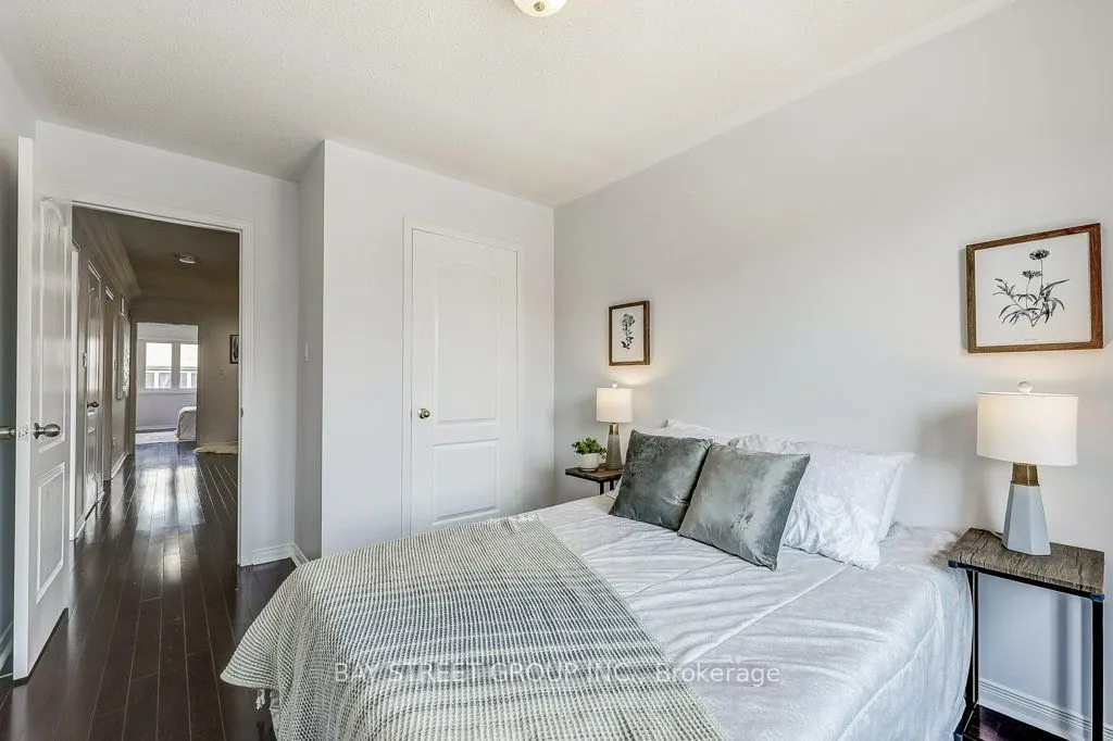 8 Edhouse Avenue