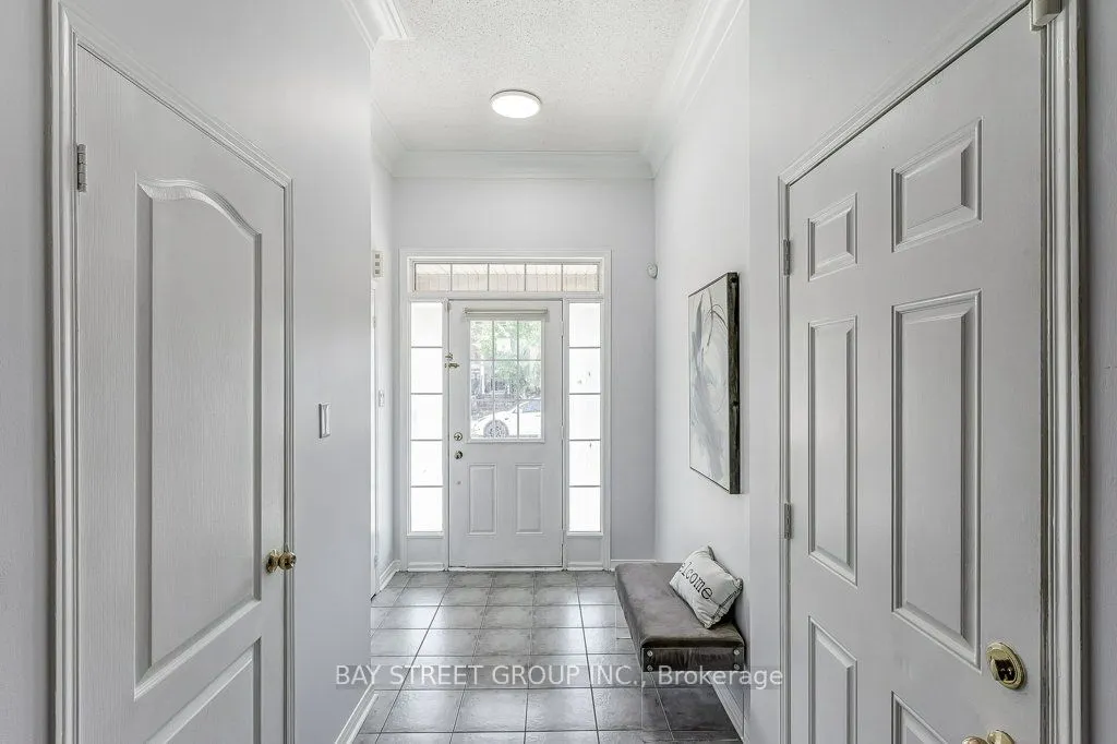 8 Edhouse Avenue