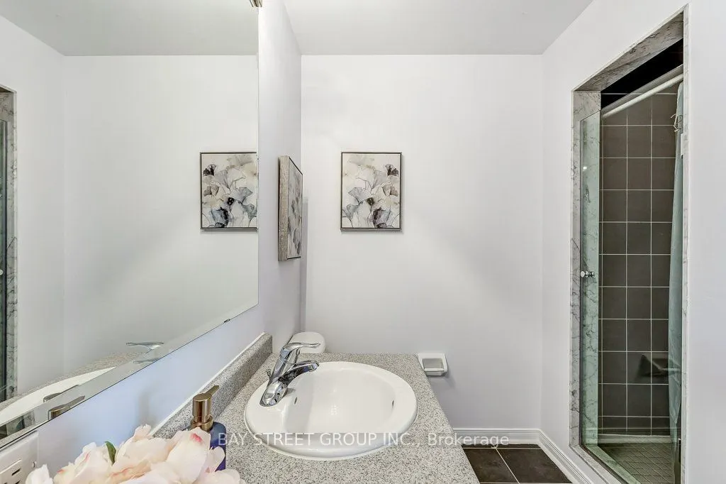 8 Edhouse Avenue