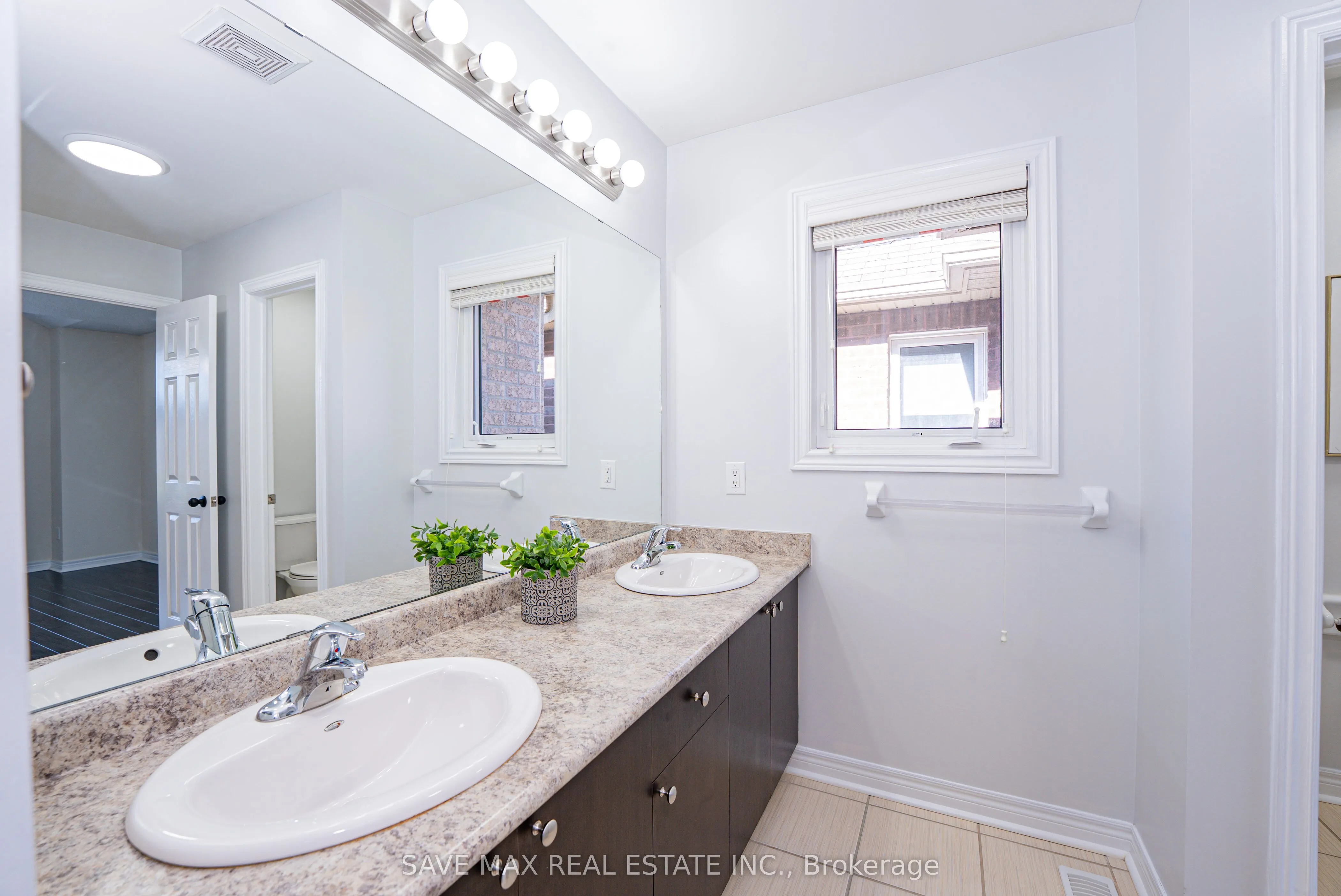 113 Sharplin Drive