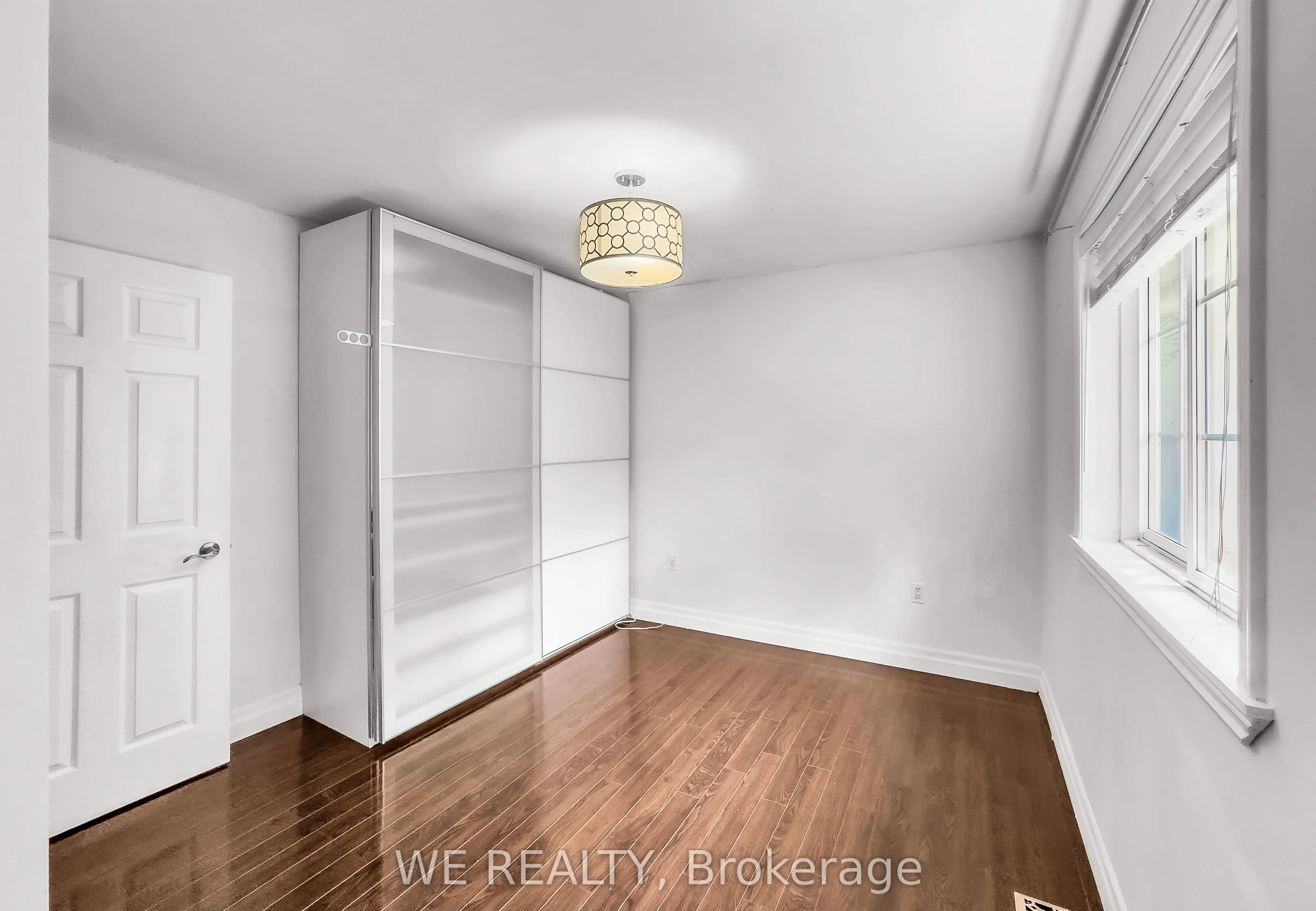 1484 Old Forest Road
