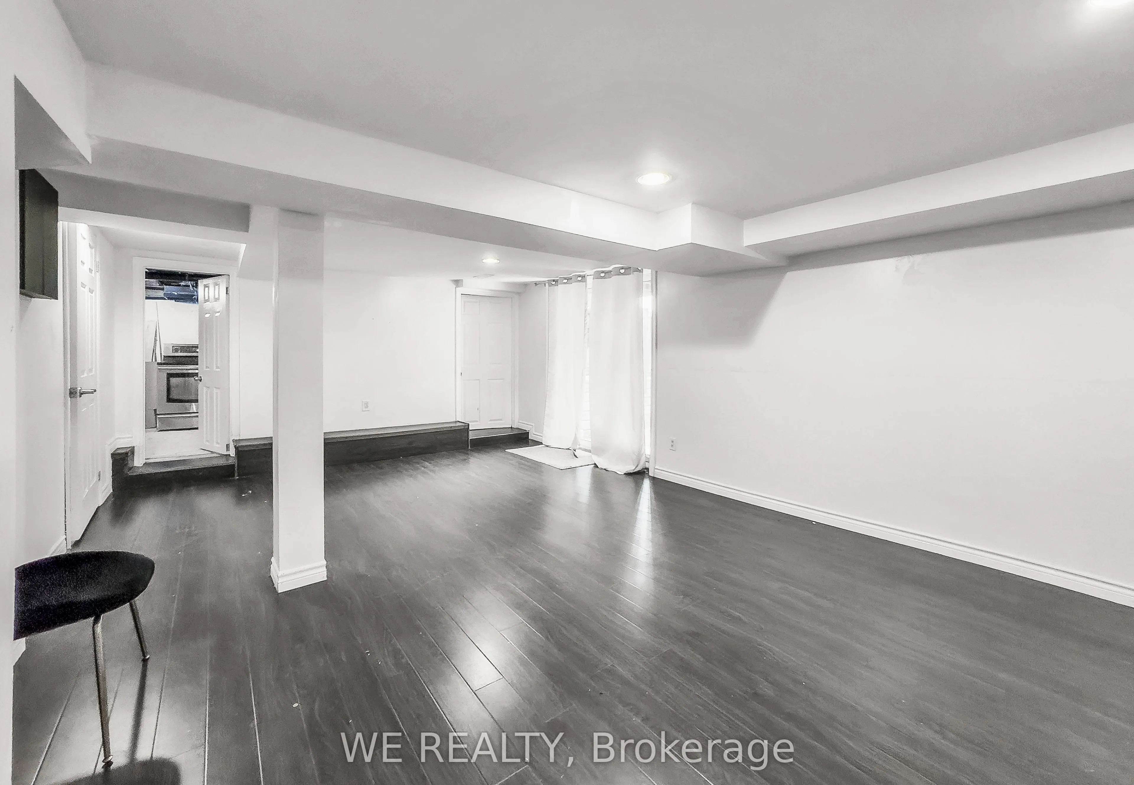 1484 Old Forest Road