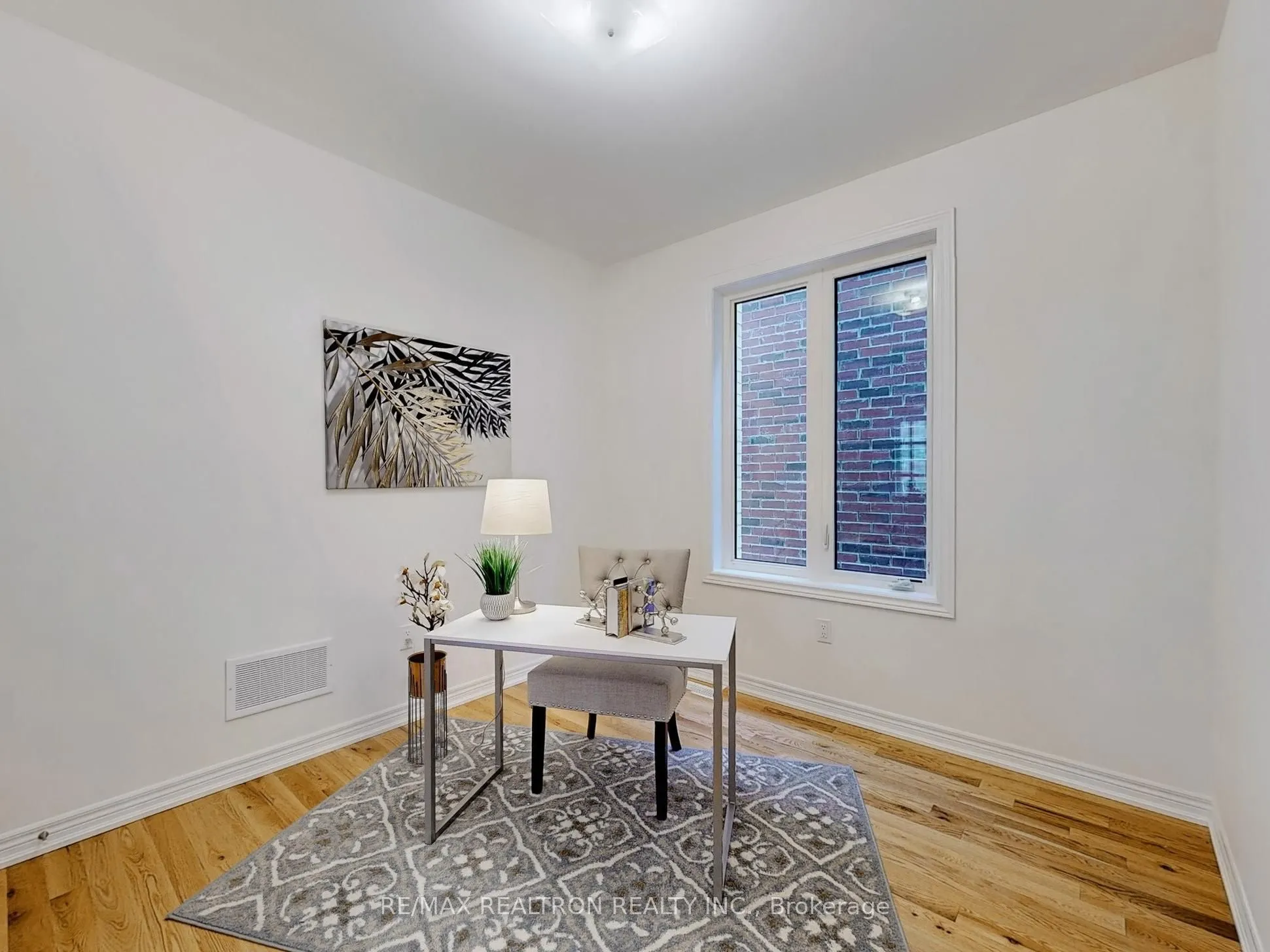 1260 Talisman Manor