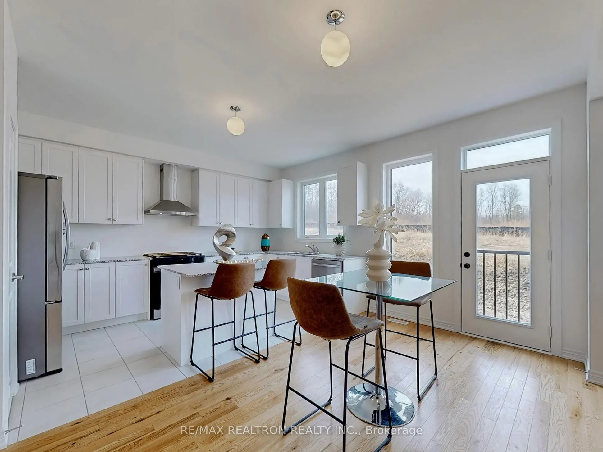 1260 Talisman Manor