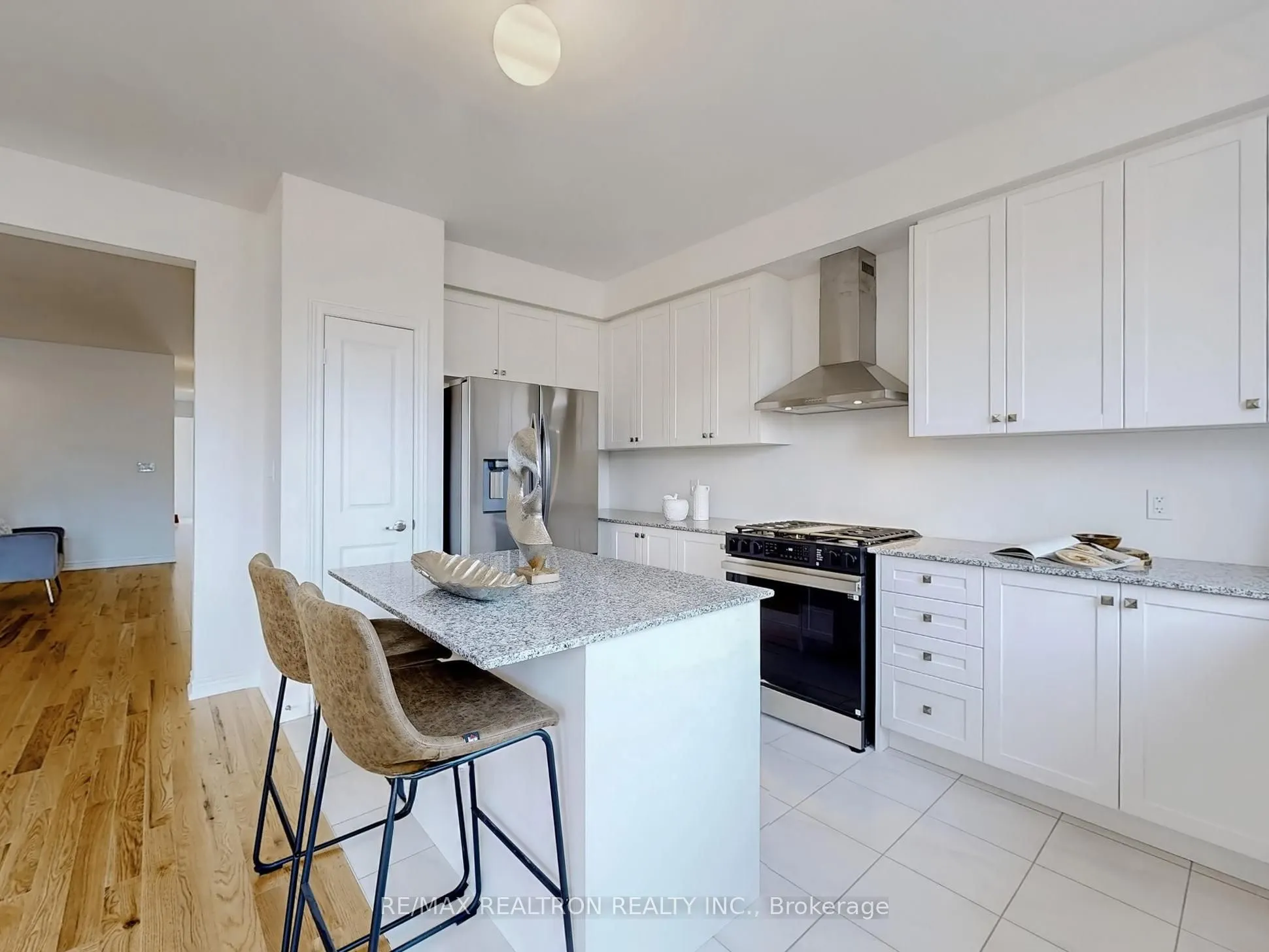 1260 Talisman Manor