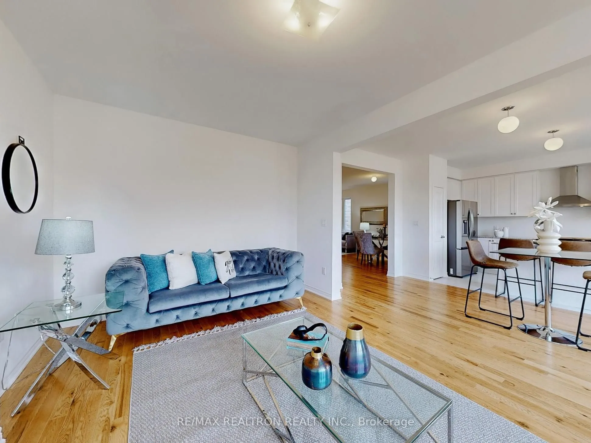 1260 Talisman Manor