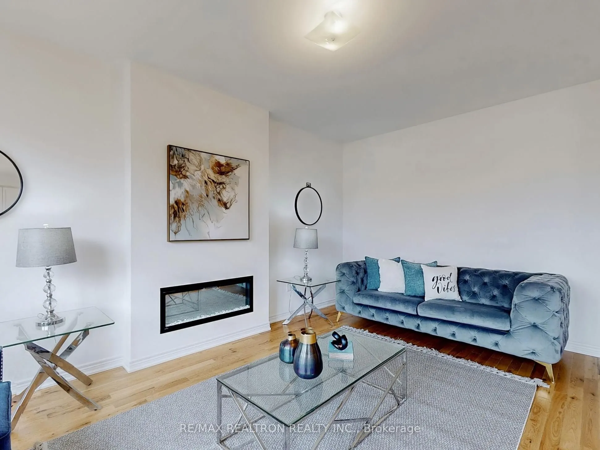 1260 Talisman Manor