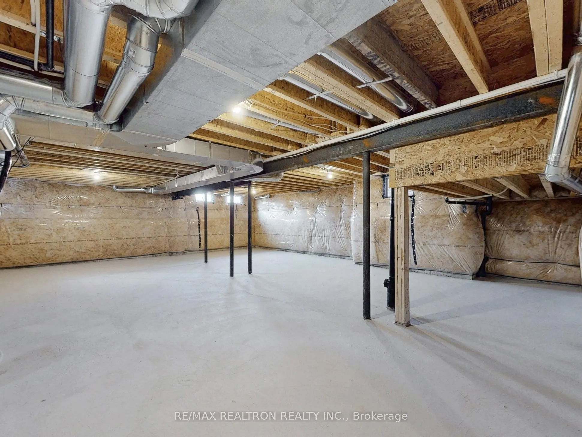 1260 Talisman Manor