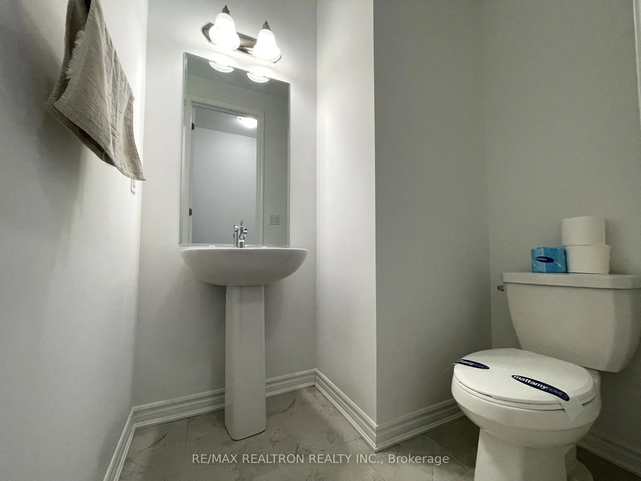 1505 Honey Locust Place
