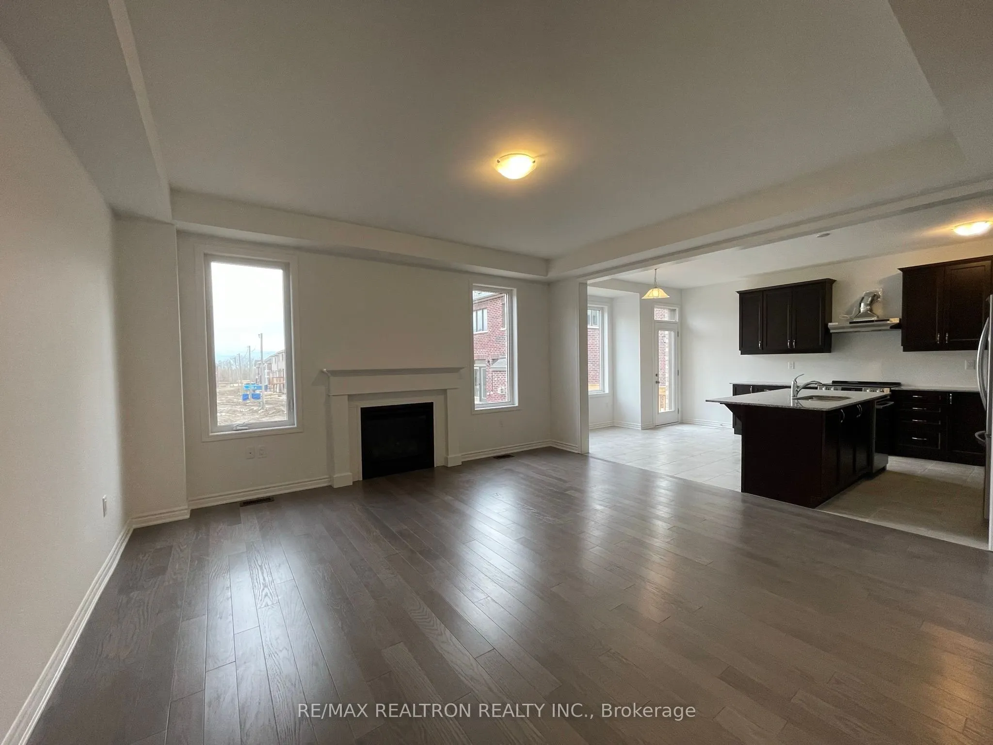 1505 Honey Locust Place