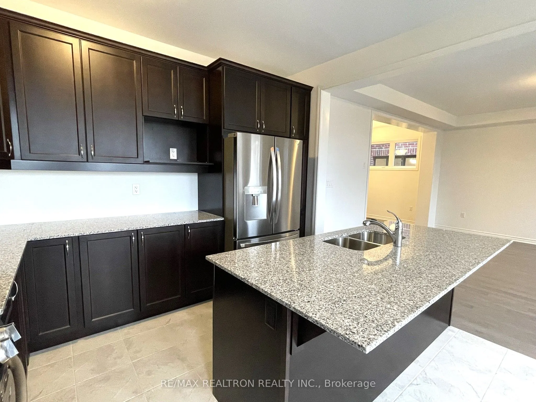 1505 Honey Locust Place